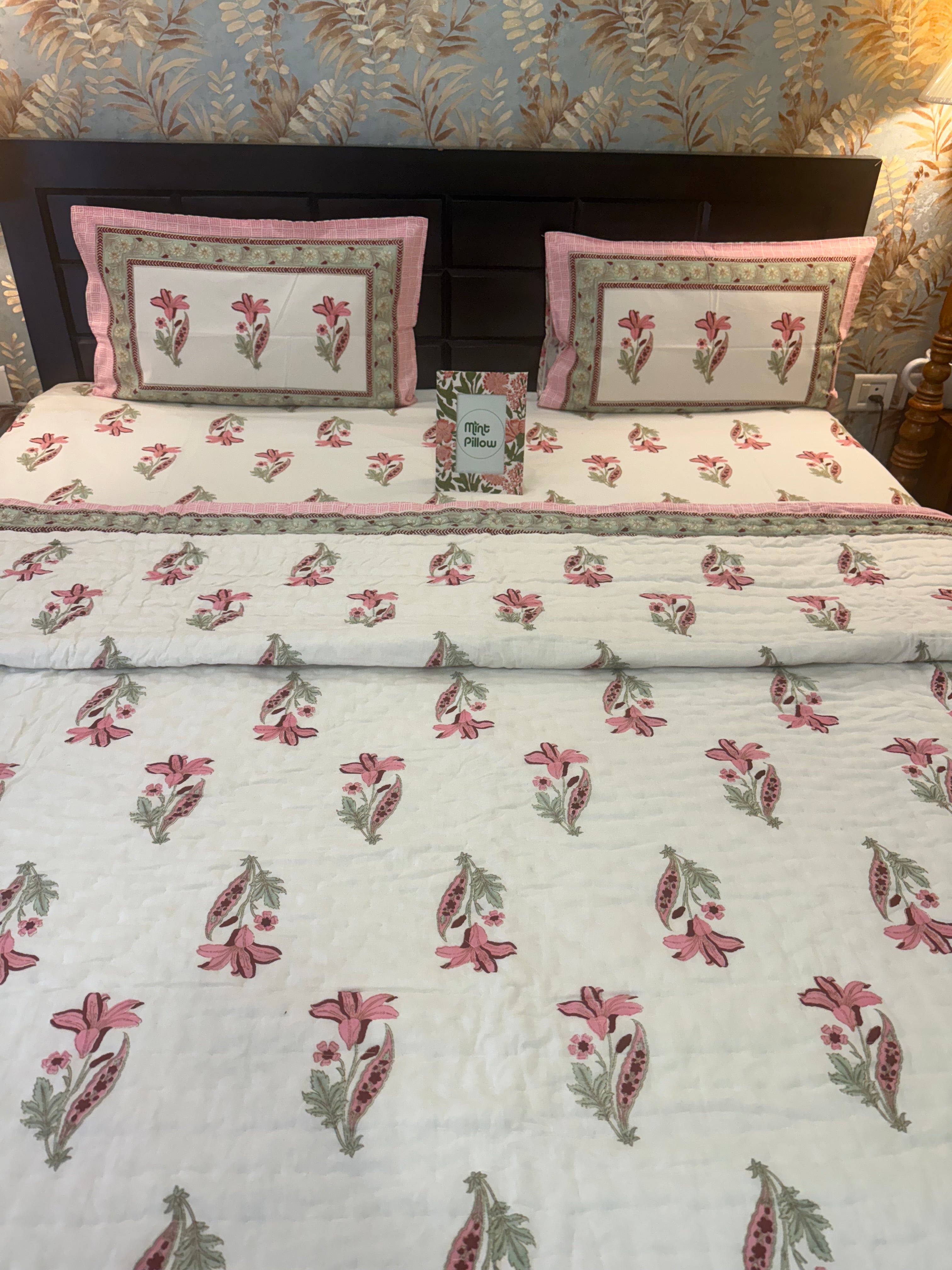 Quilt & Comforter
