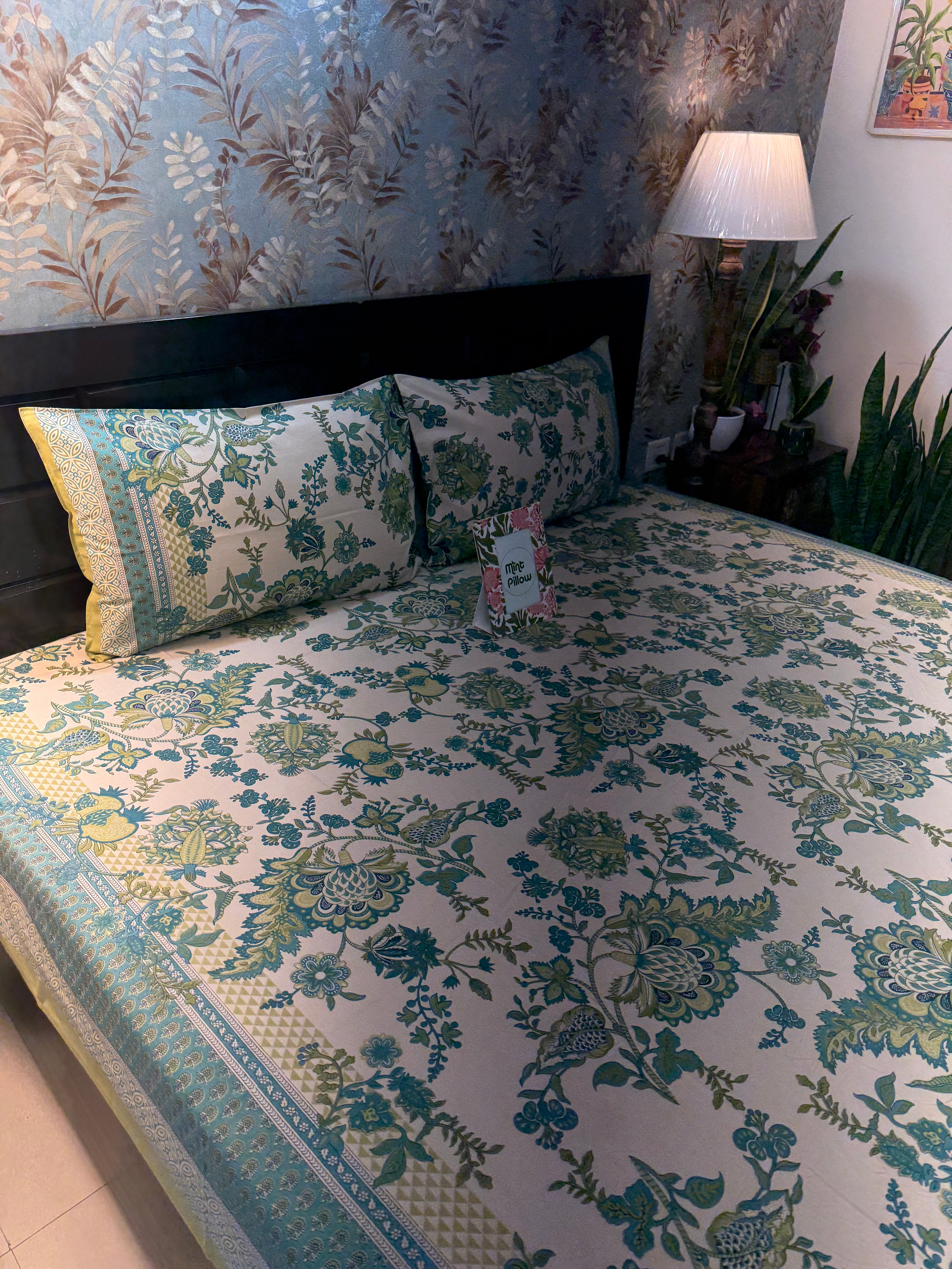 King/Queen Size Regular Bedsheet