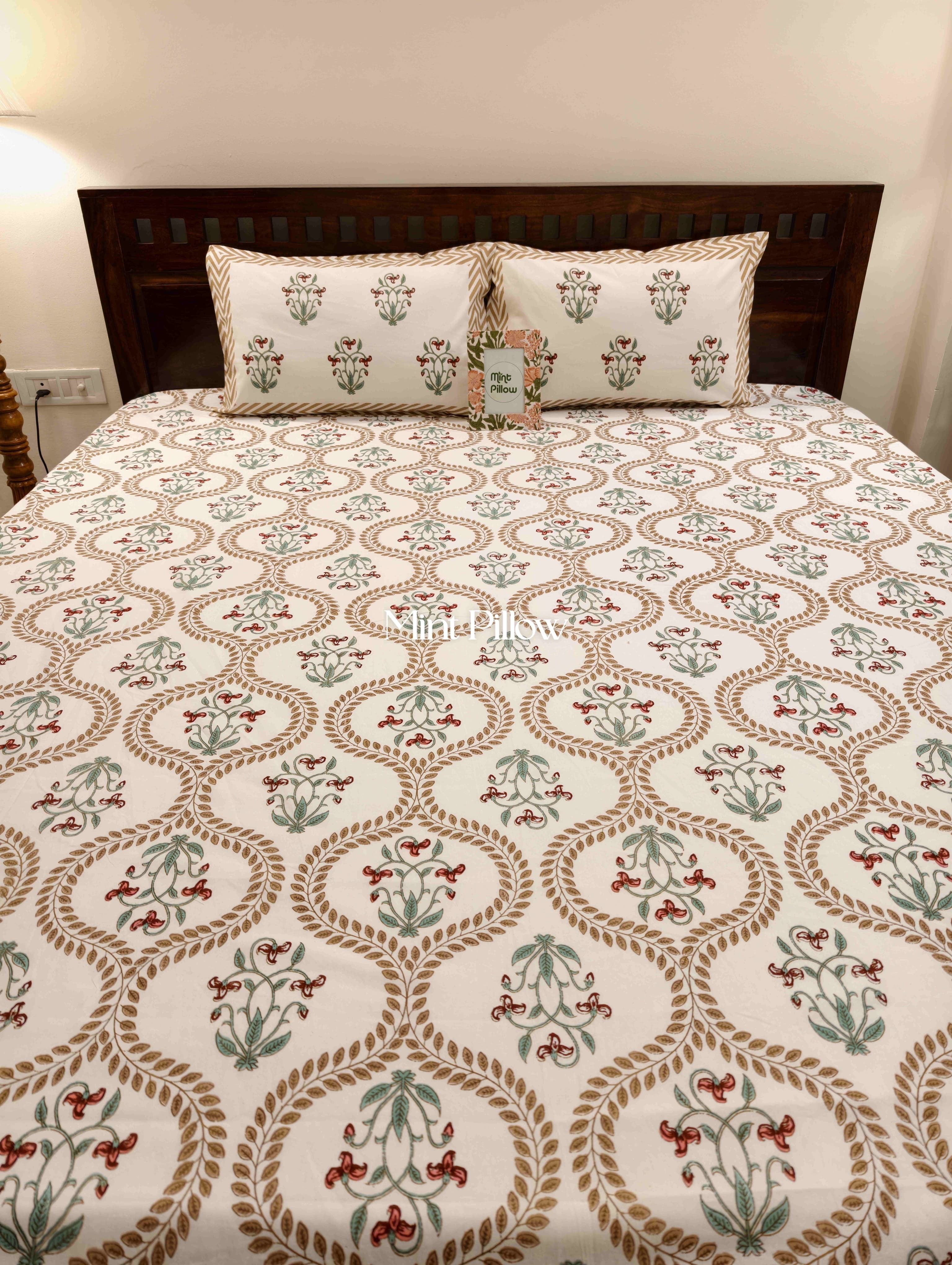 King/Queen Size Regular Bedsheet