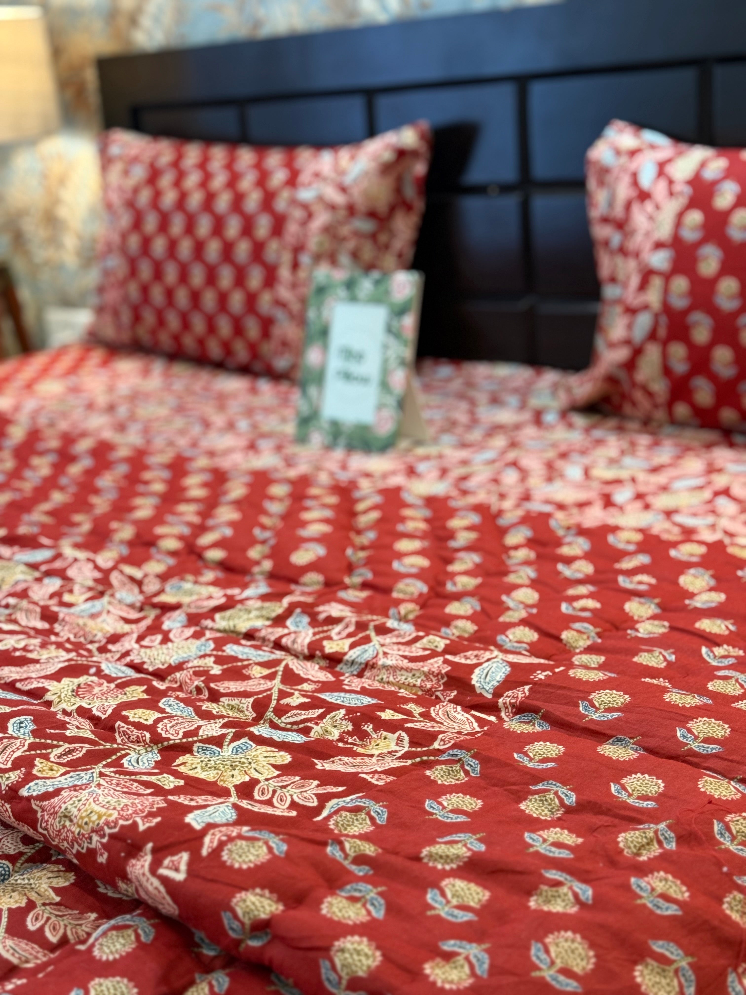 Quilt & Comforter