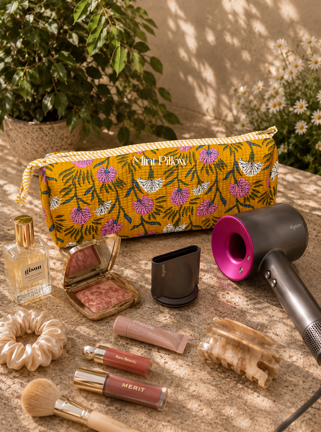 Dyson / Multipurpose Travel Bag