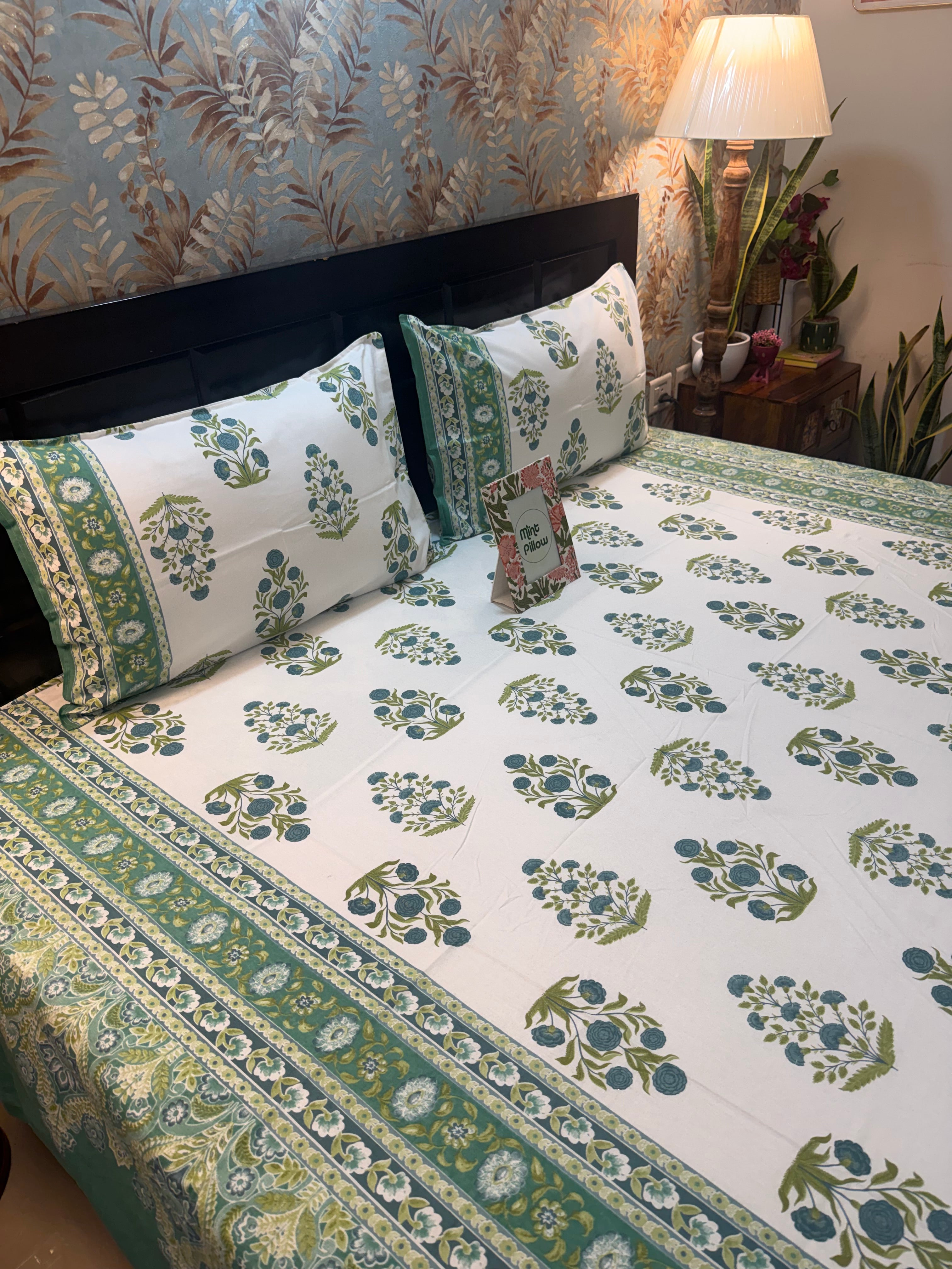 King/Queen Size Regular Bedsheet