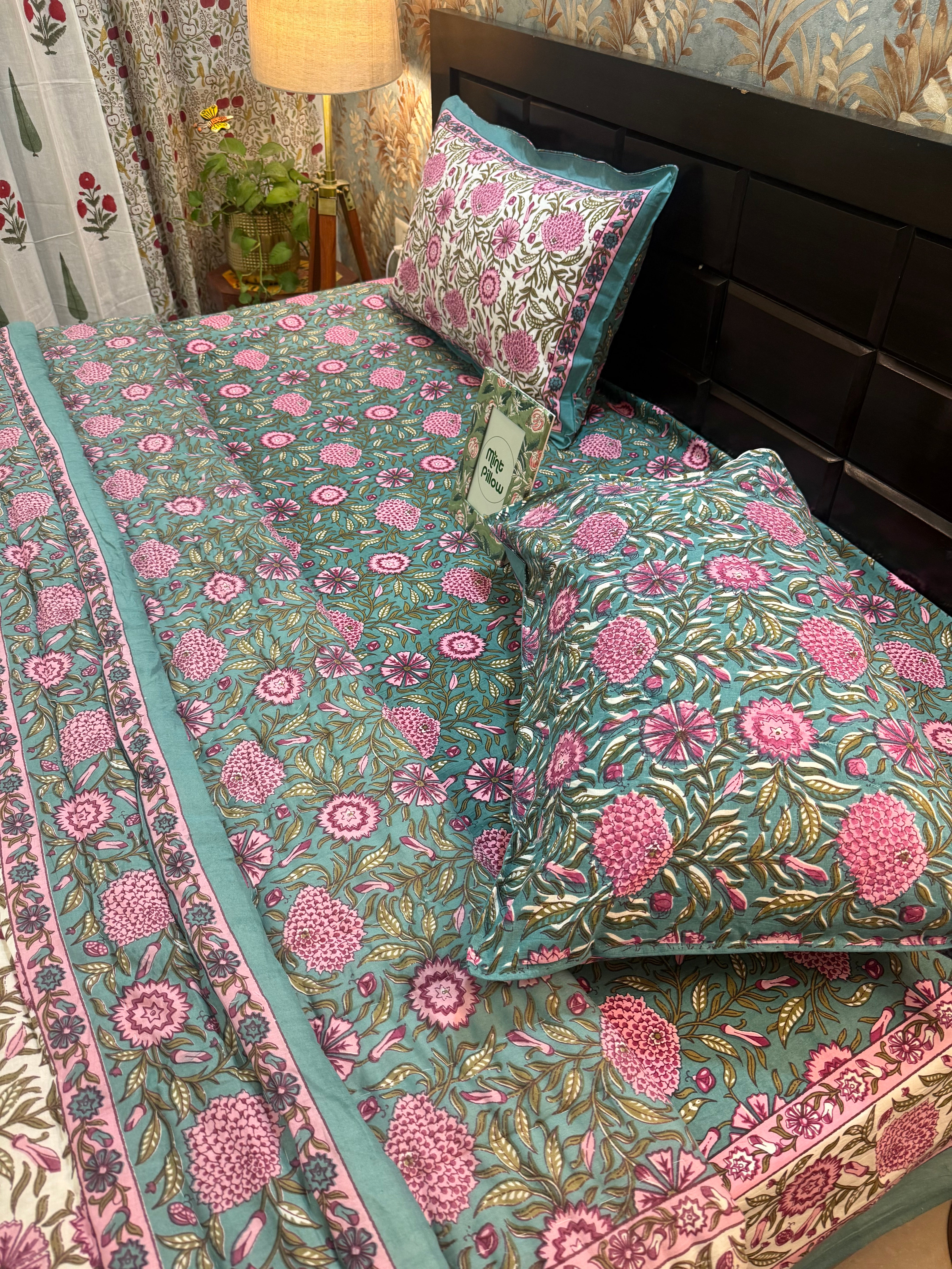 Quilt & Comforter