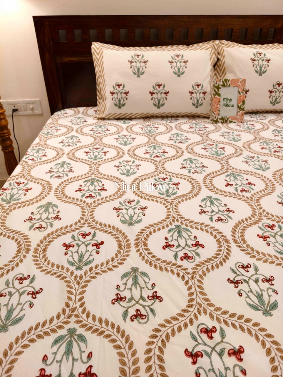 King/Queen Size Regular Bedsheet