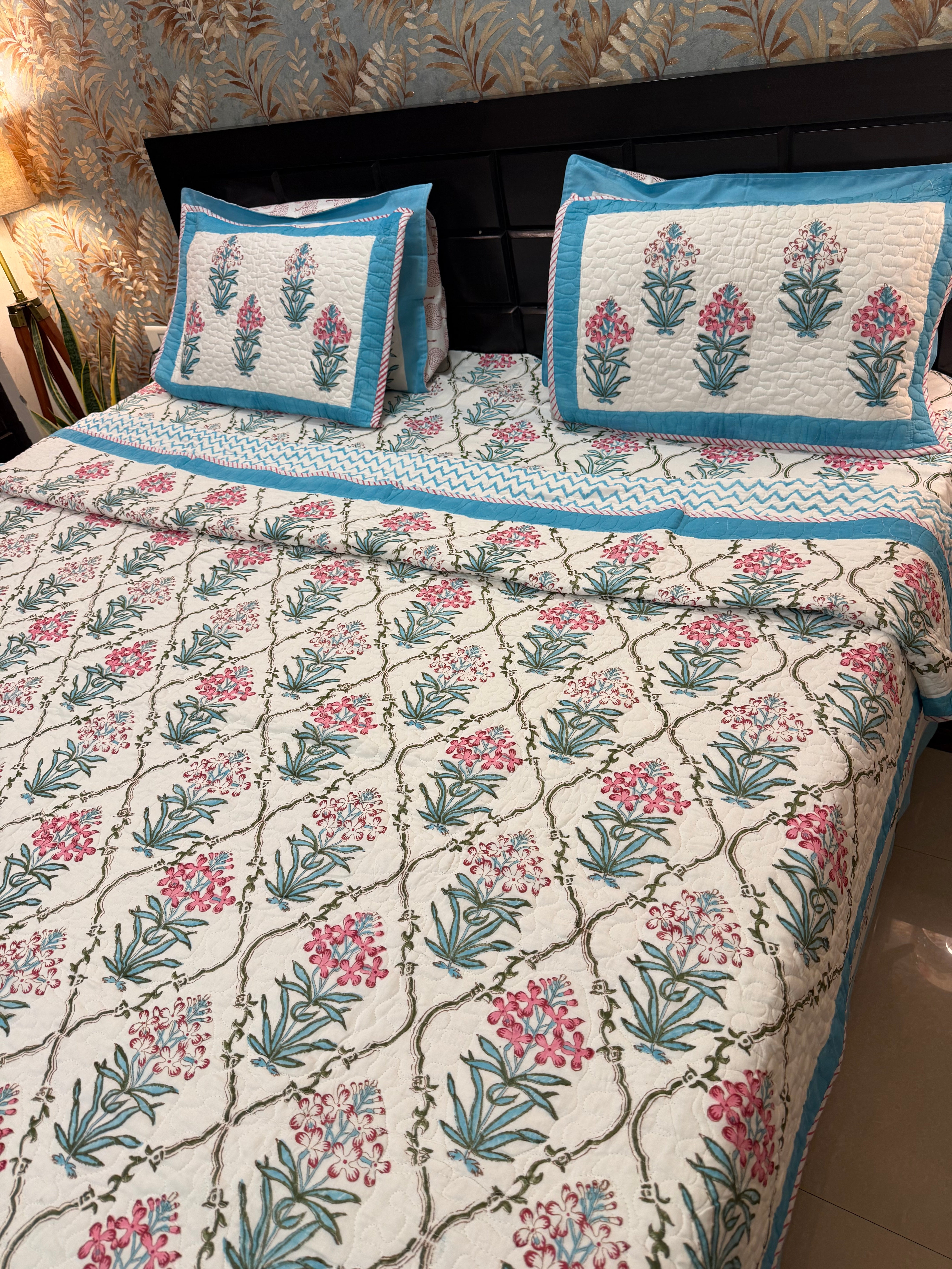Comforter/Quilts