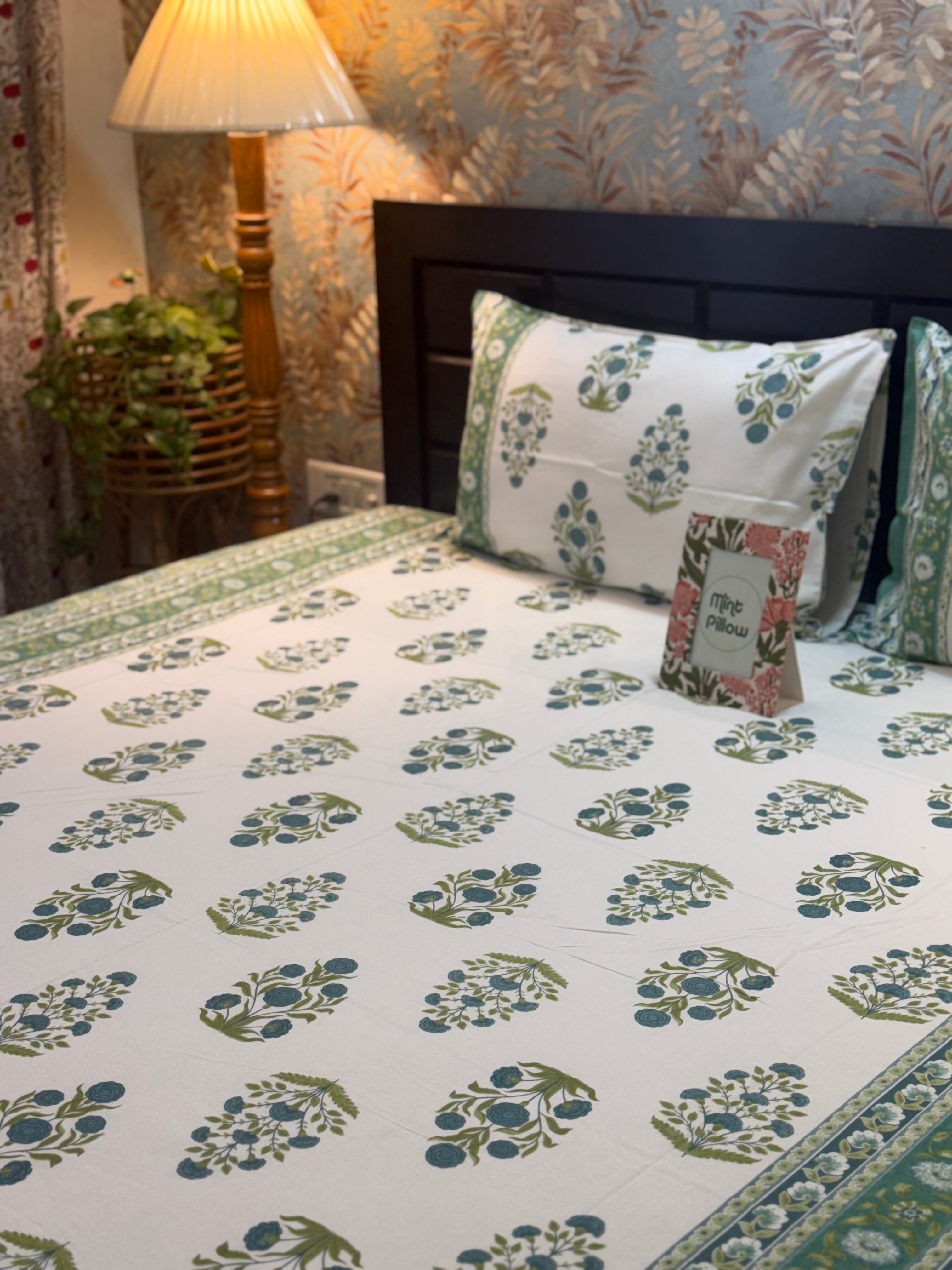 King/Queen Size Regular Bedsheet