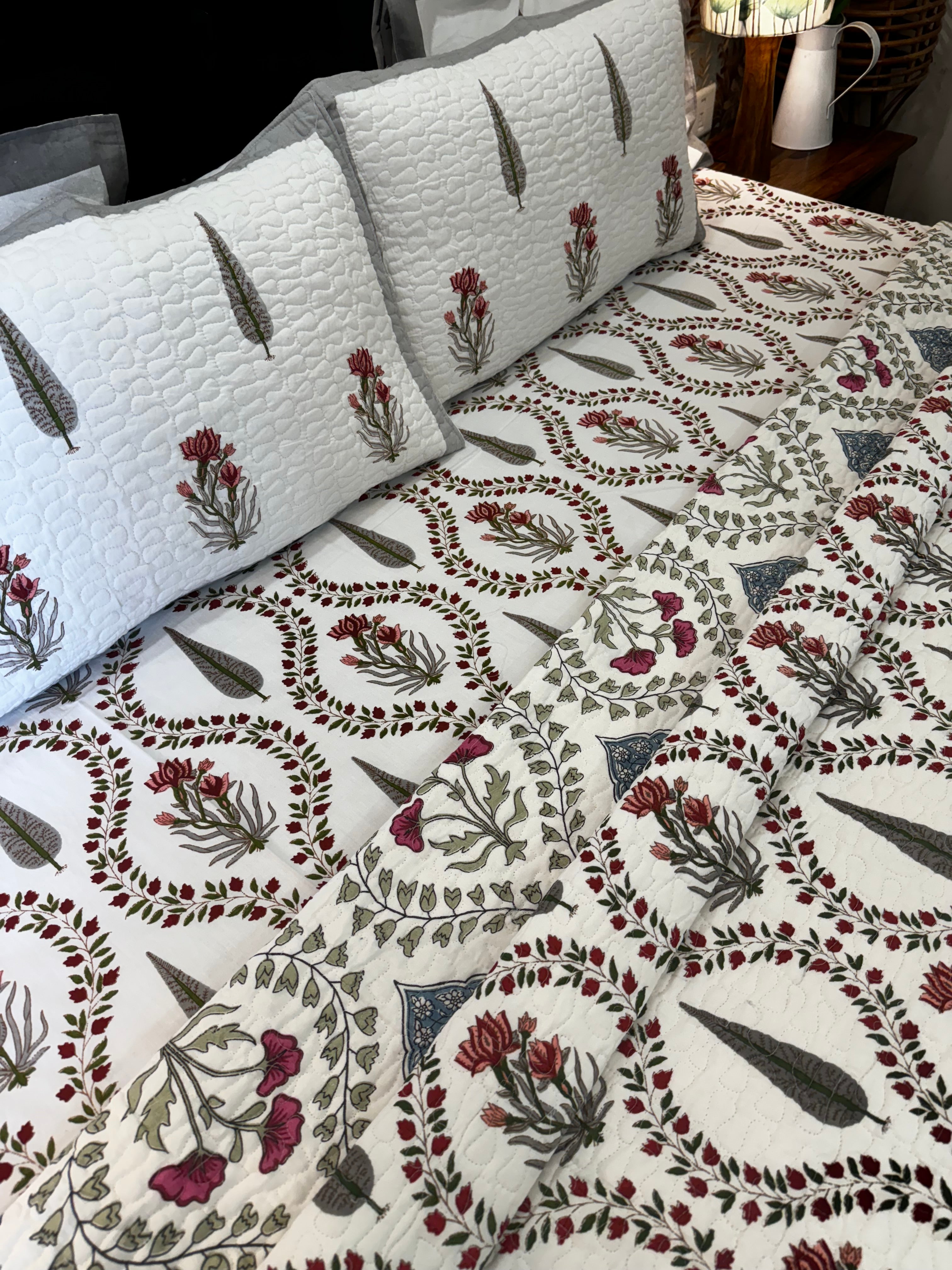 Comforter/Quilts
