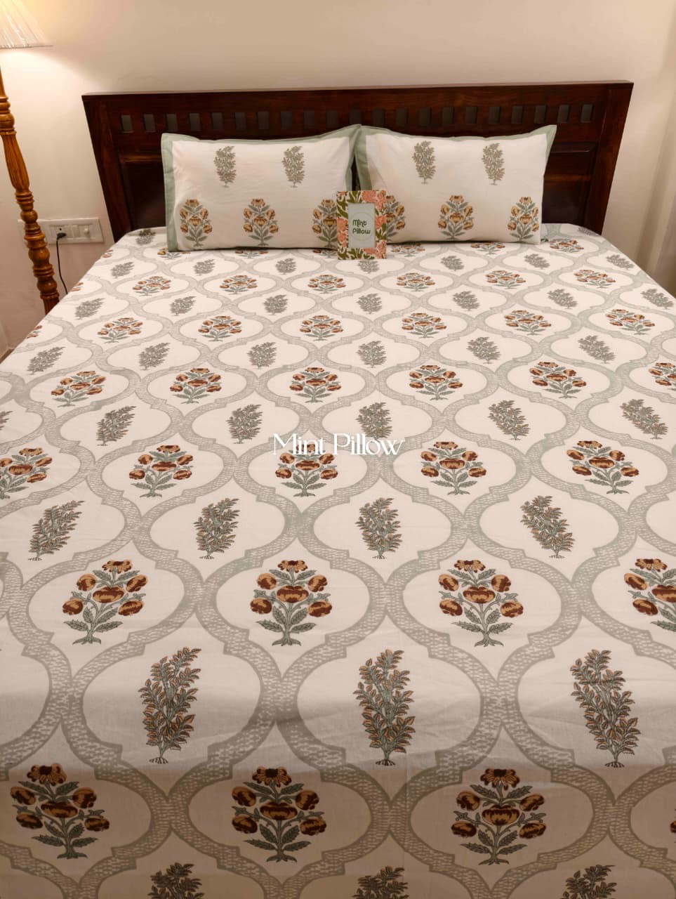 King/Queen Size Regular Bedsheet