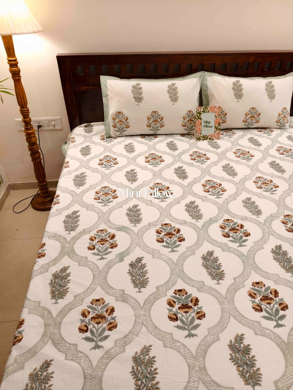 King/Queen Size Regular Bedsheet