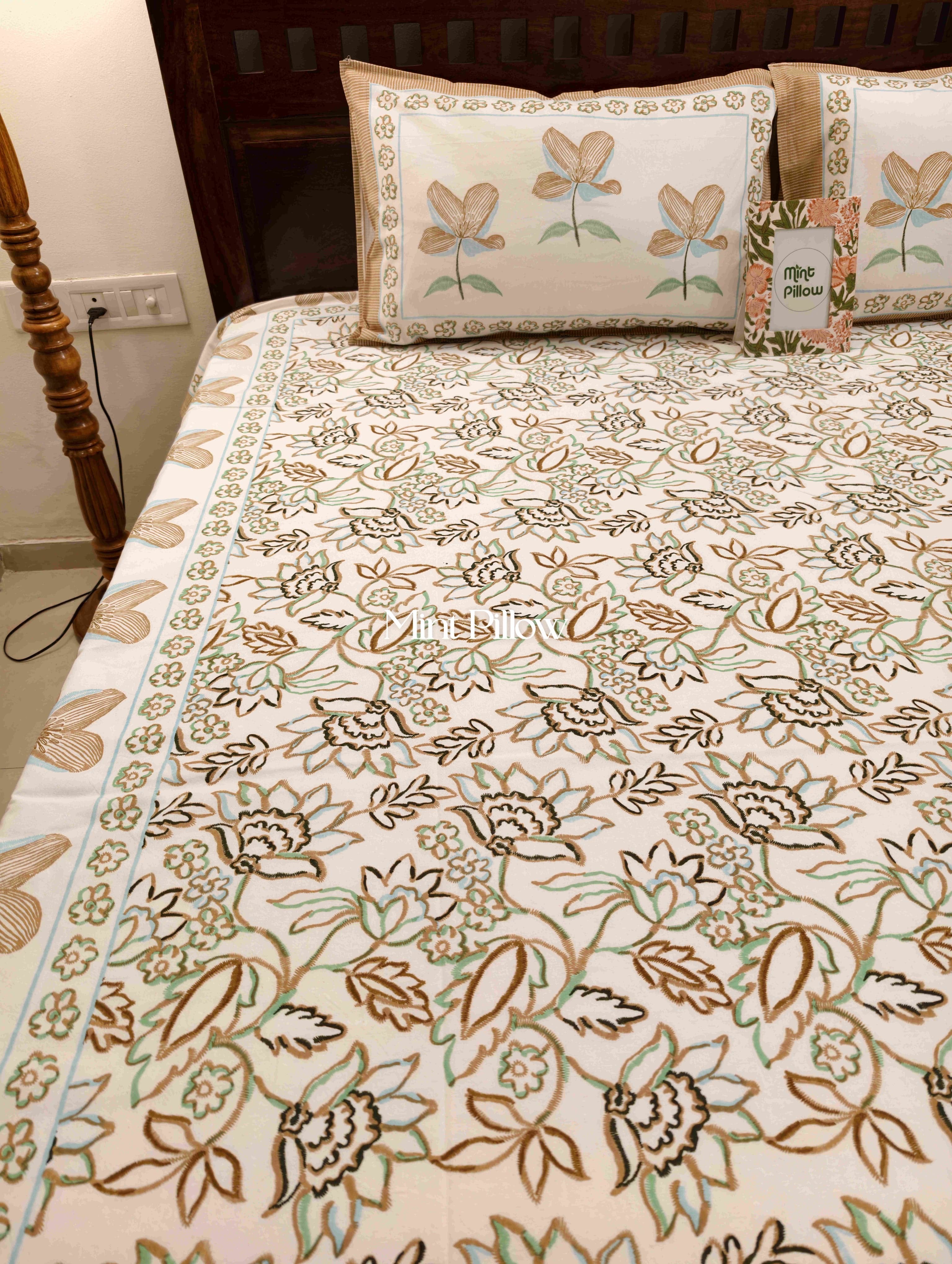 King/Queen Size Regular Bedsheet
