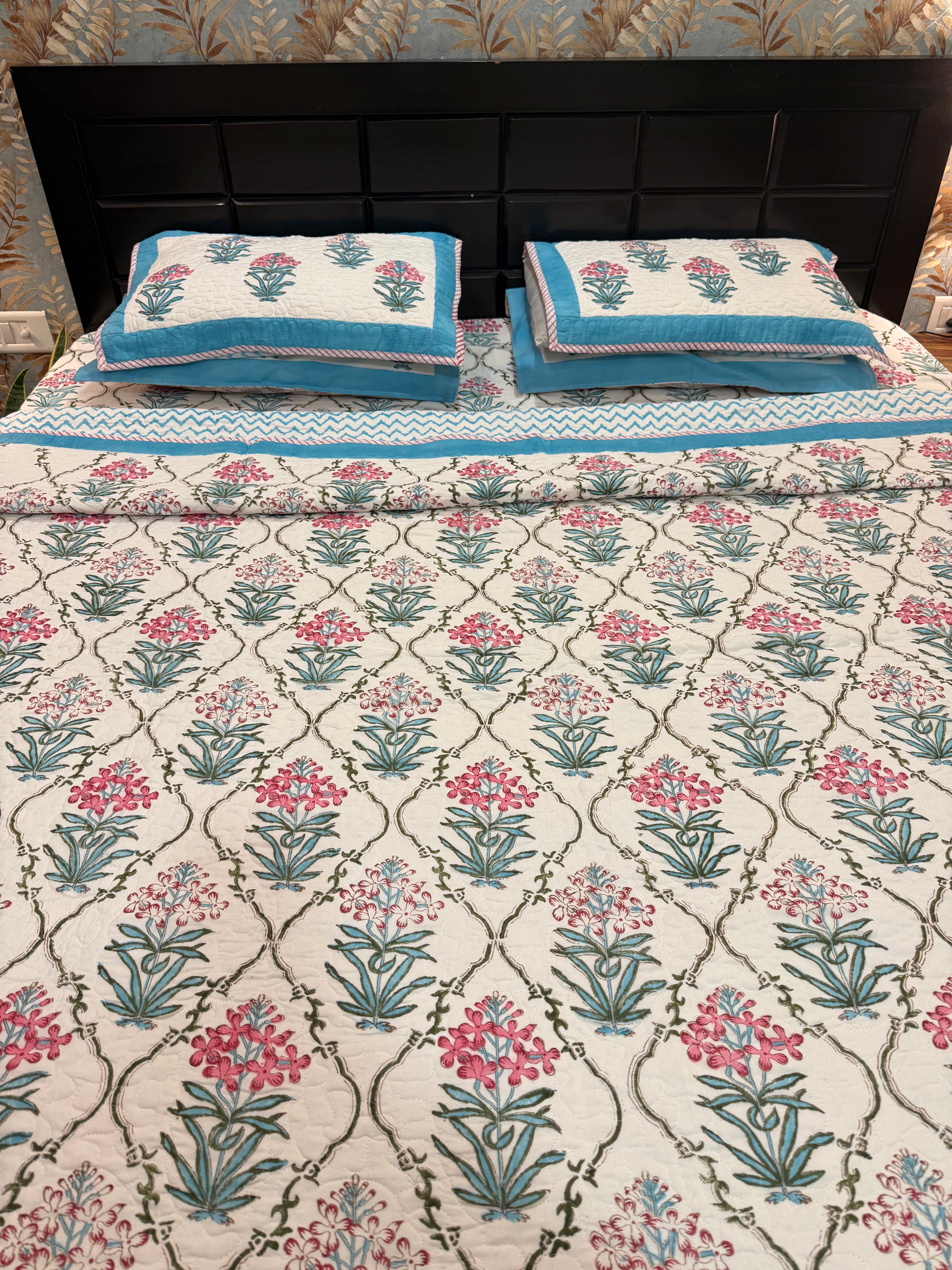 Comforter/Quilts