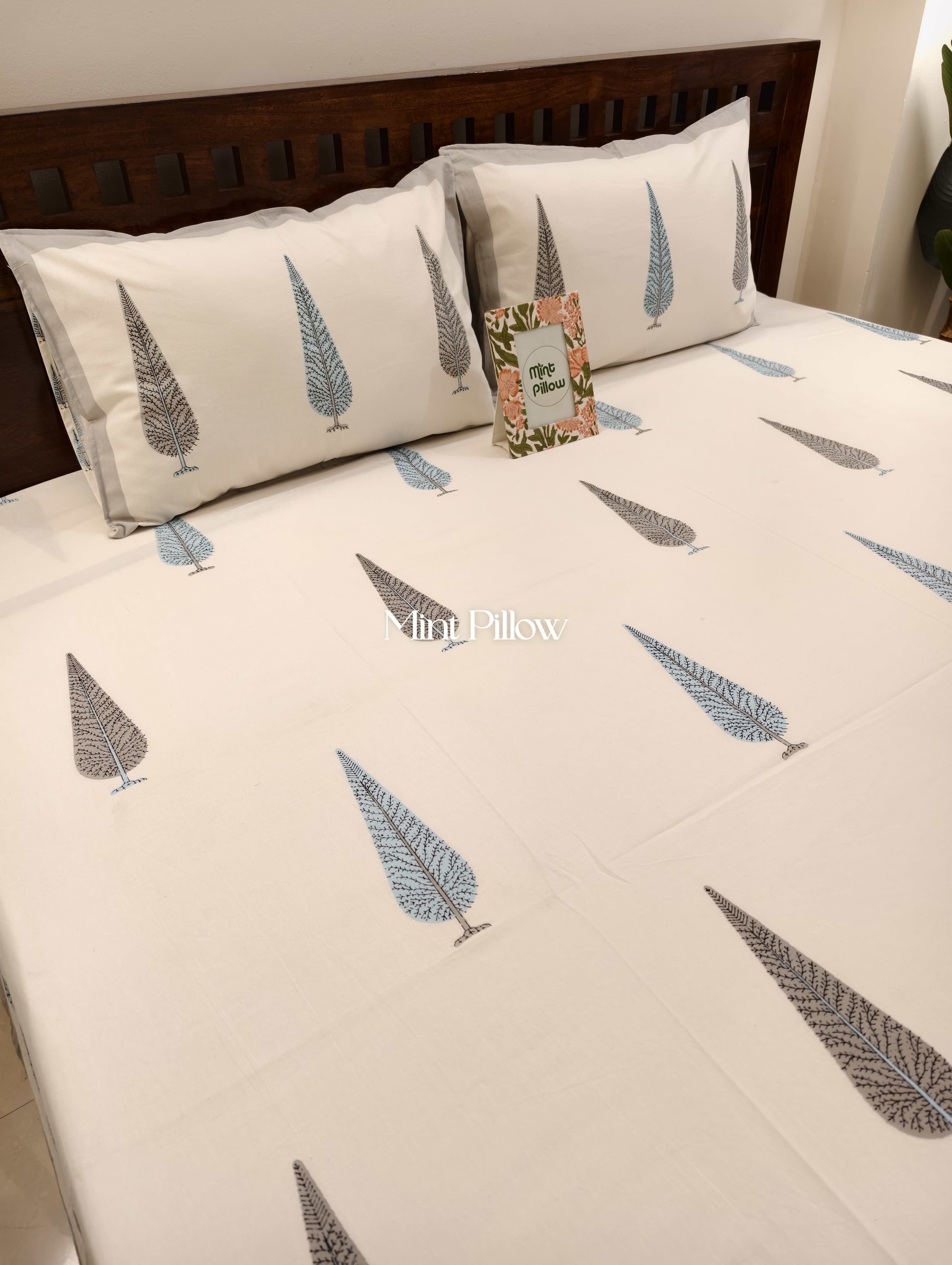 King/Queen Size Regular Bedsheet