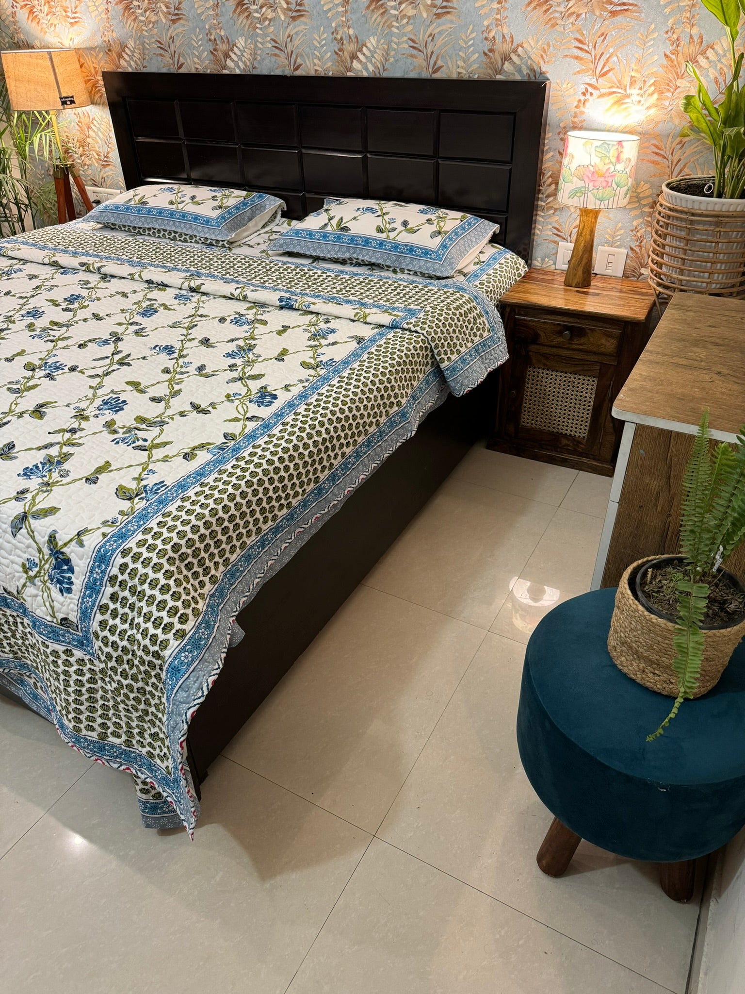 Quilt & Comforter