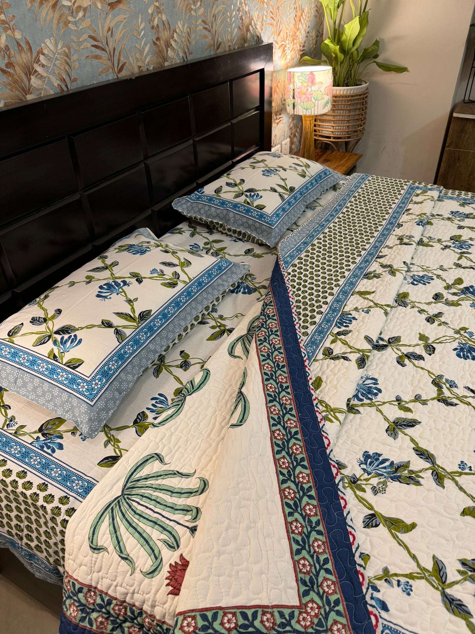 Quilt & Comforter