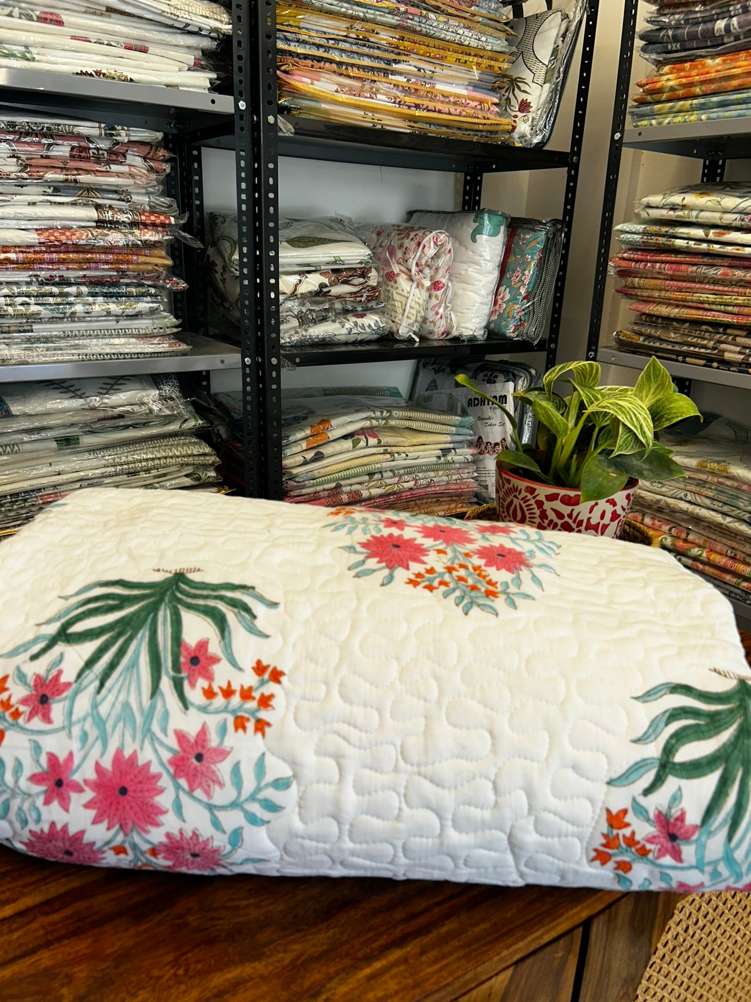 Quilt & Comforter