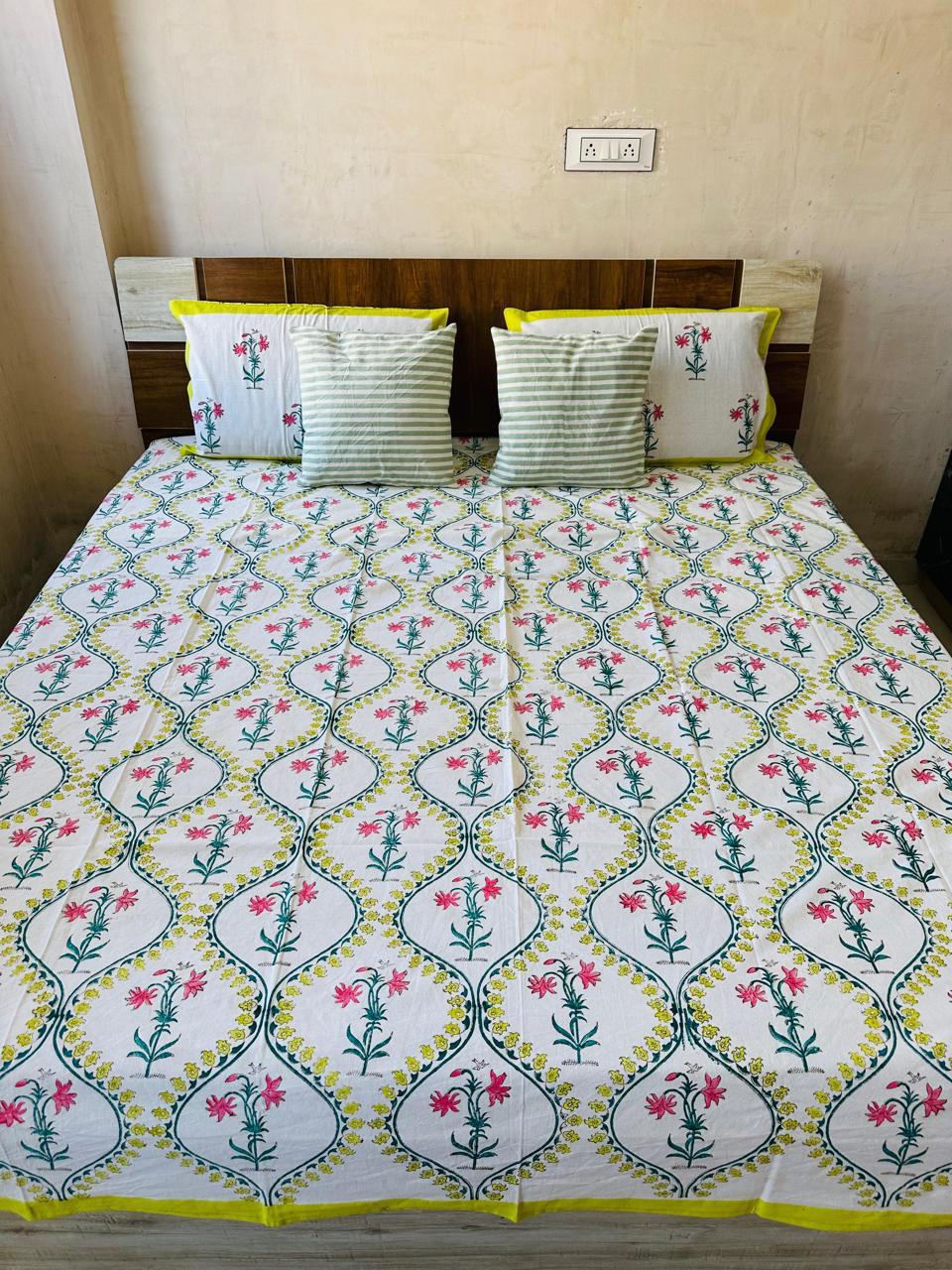King Size Premium Bedsheet