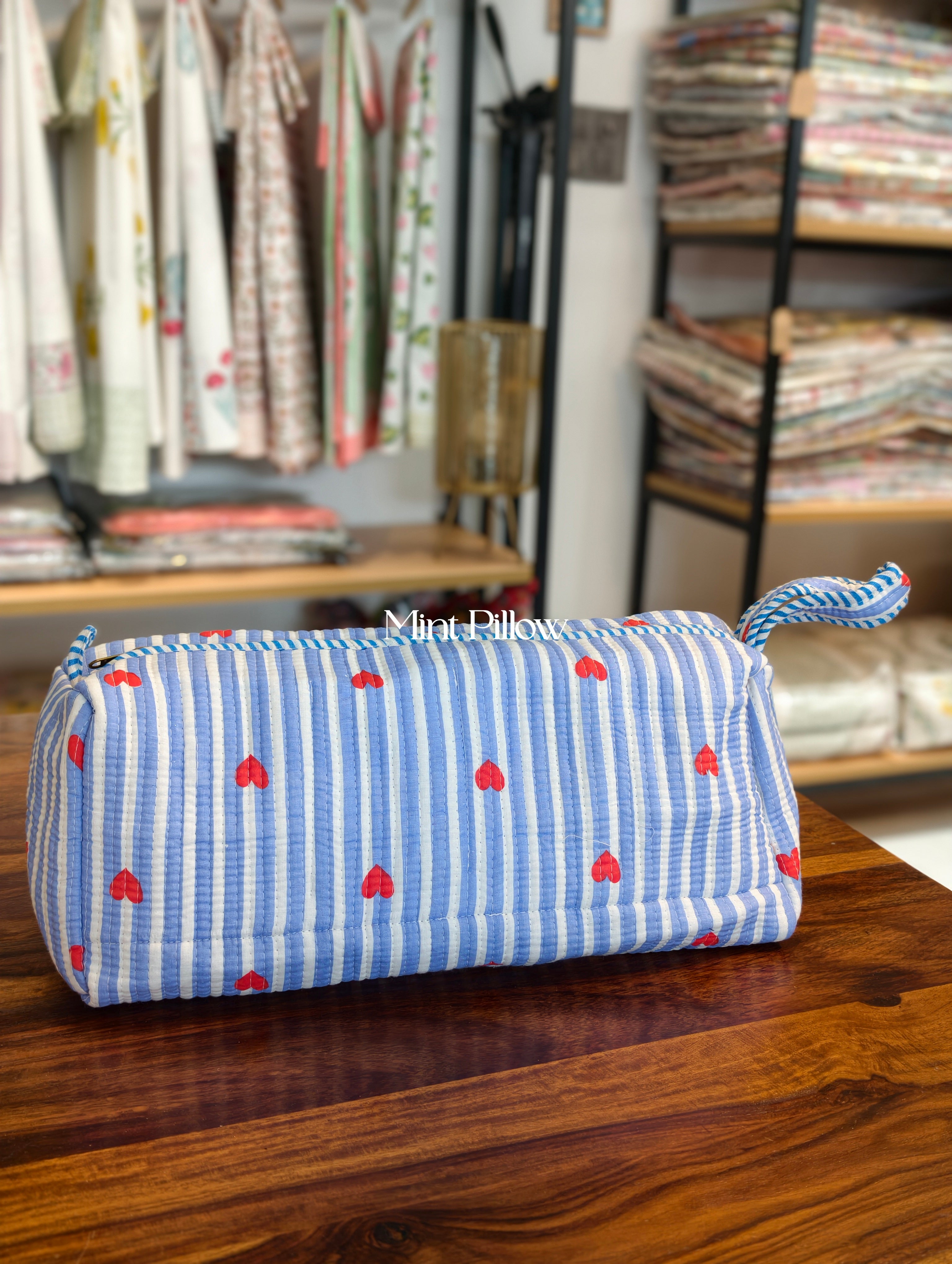 Dyson / Multipurpose Travel Bag