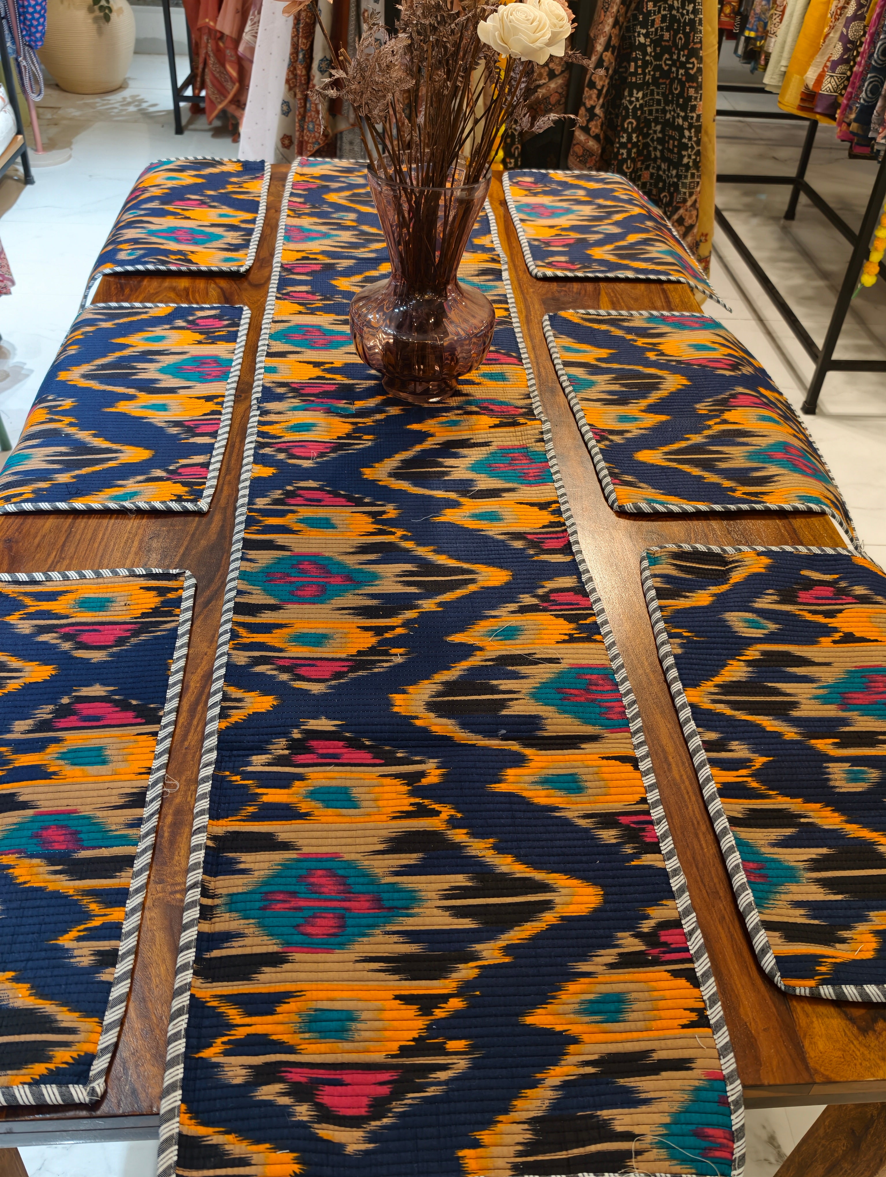 Quilted 6-Seater Runner & Mat Set