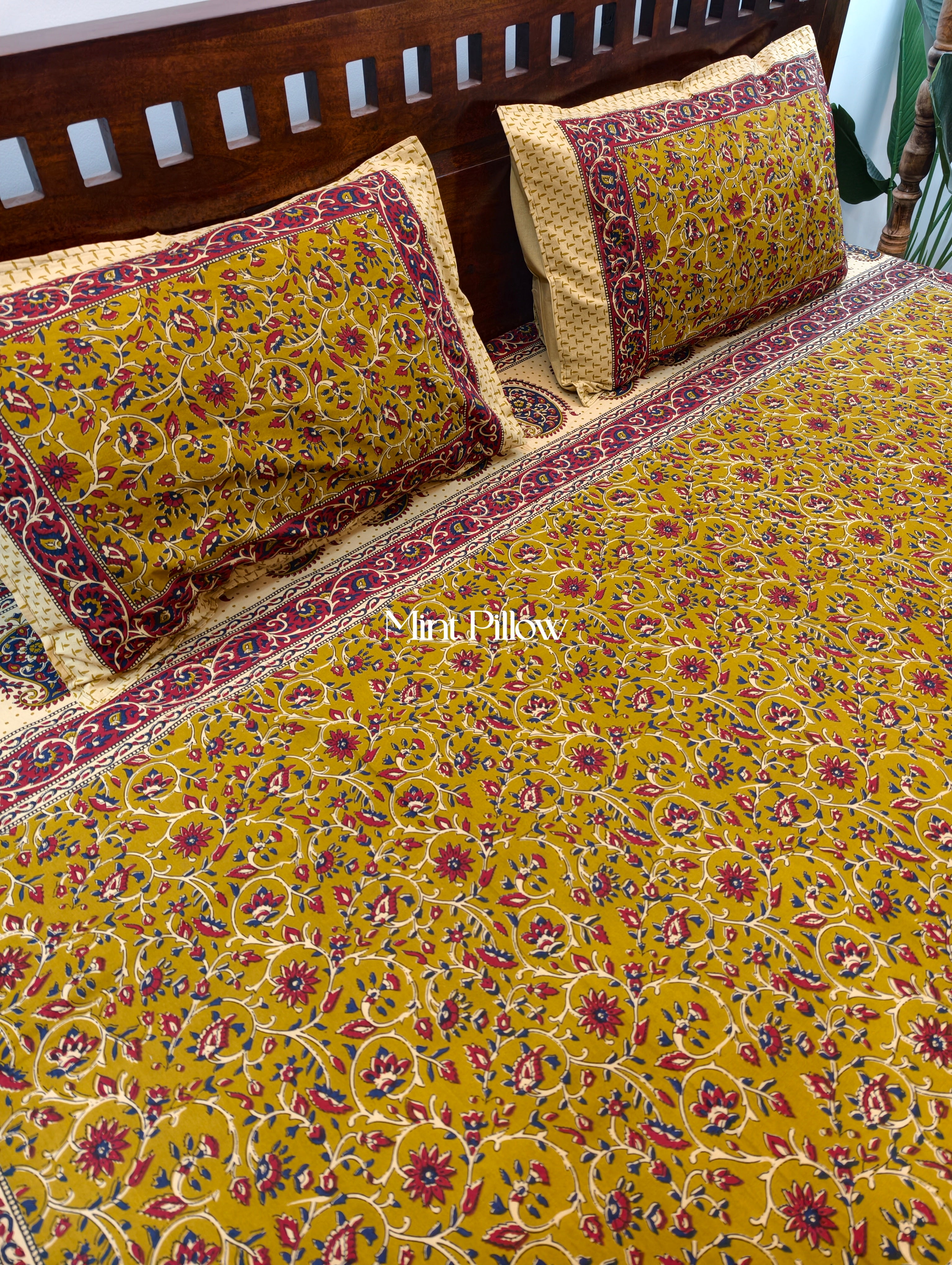 King/Queen Size Regular Bedsheet
