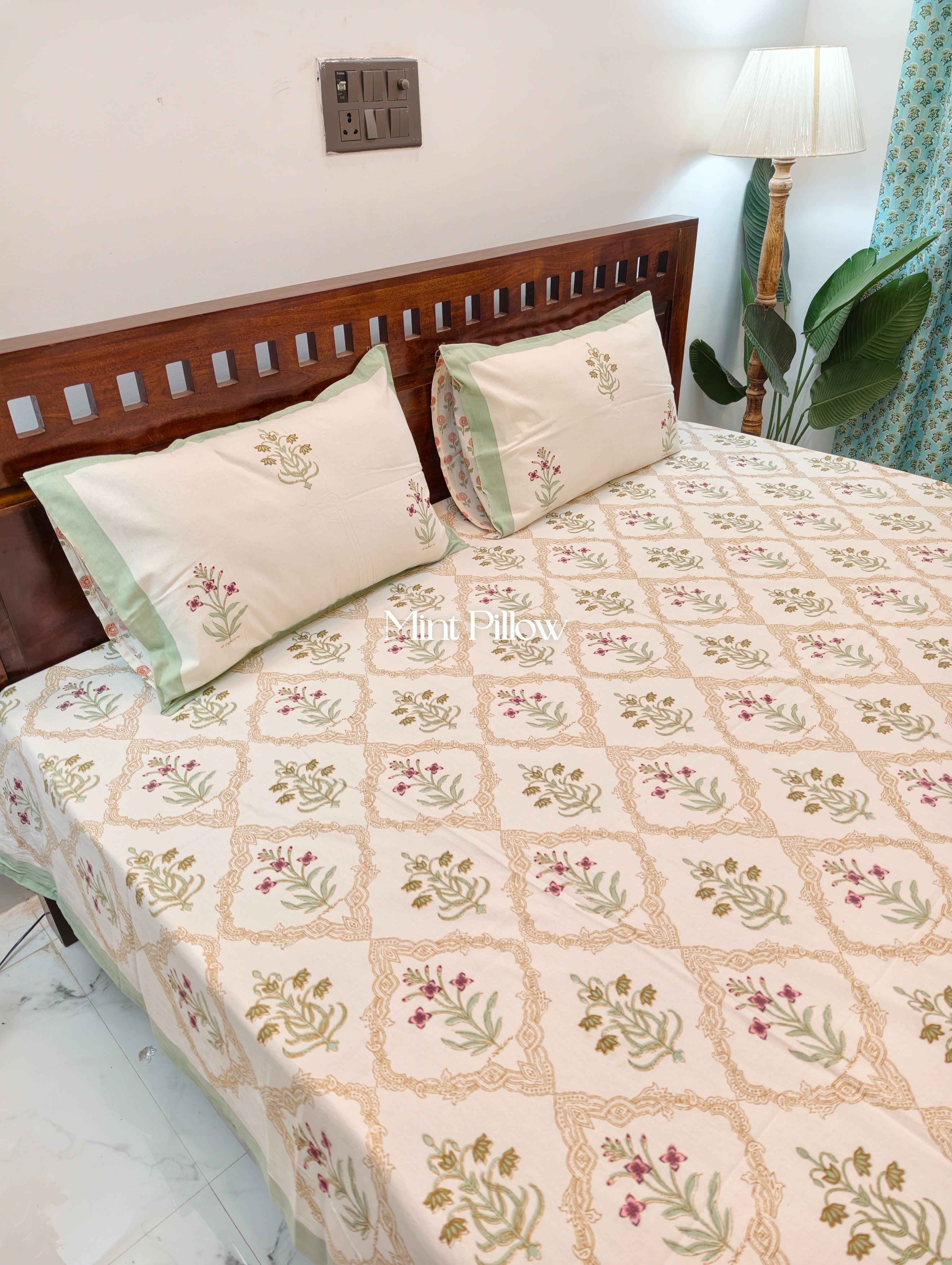 King/Queen Size Regular Bedsheet