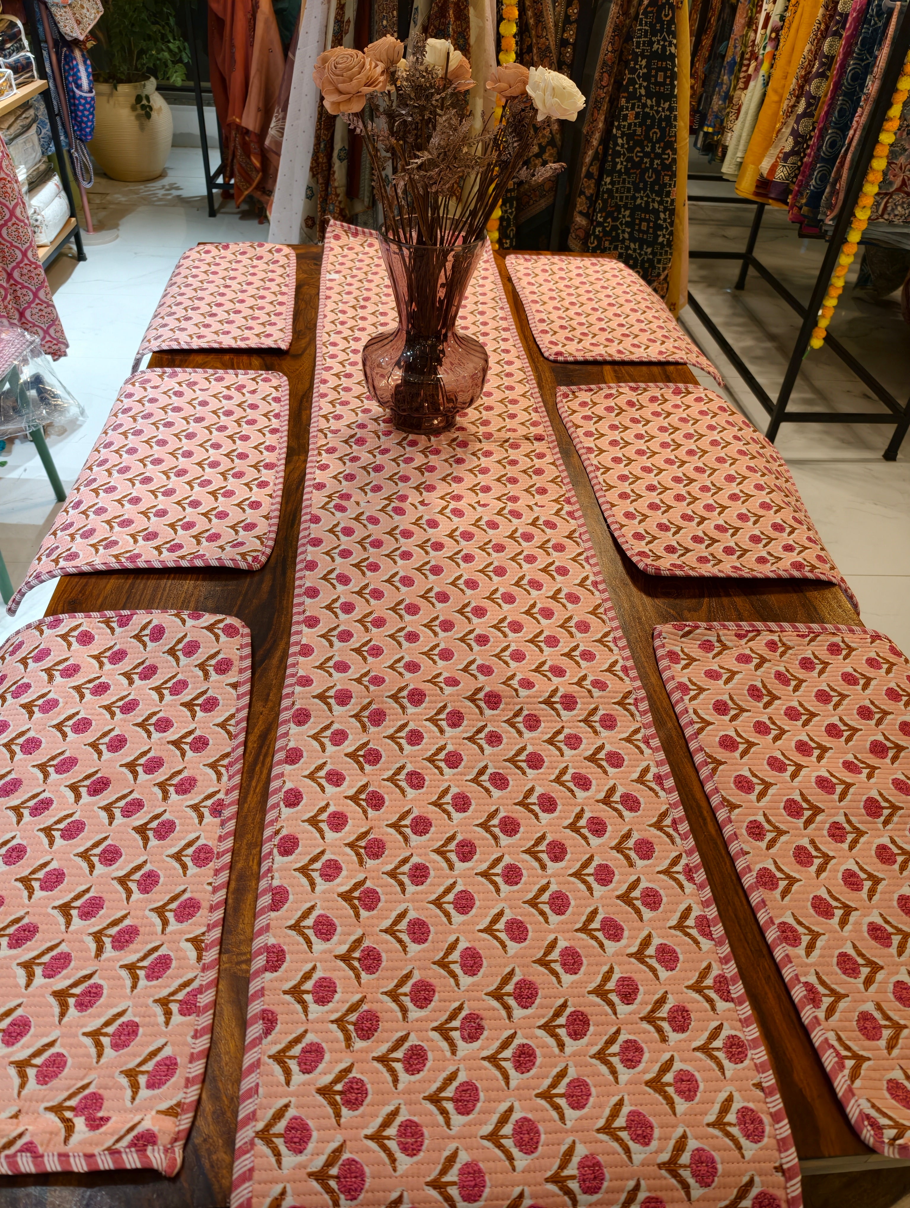 Quilted 6-Seater Runner & Mat Set