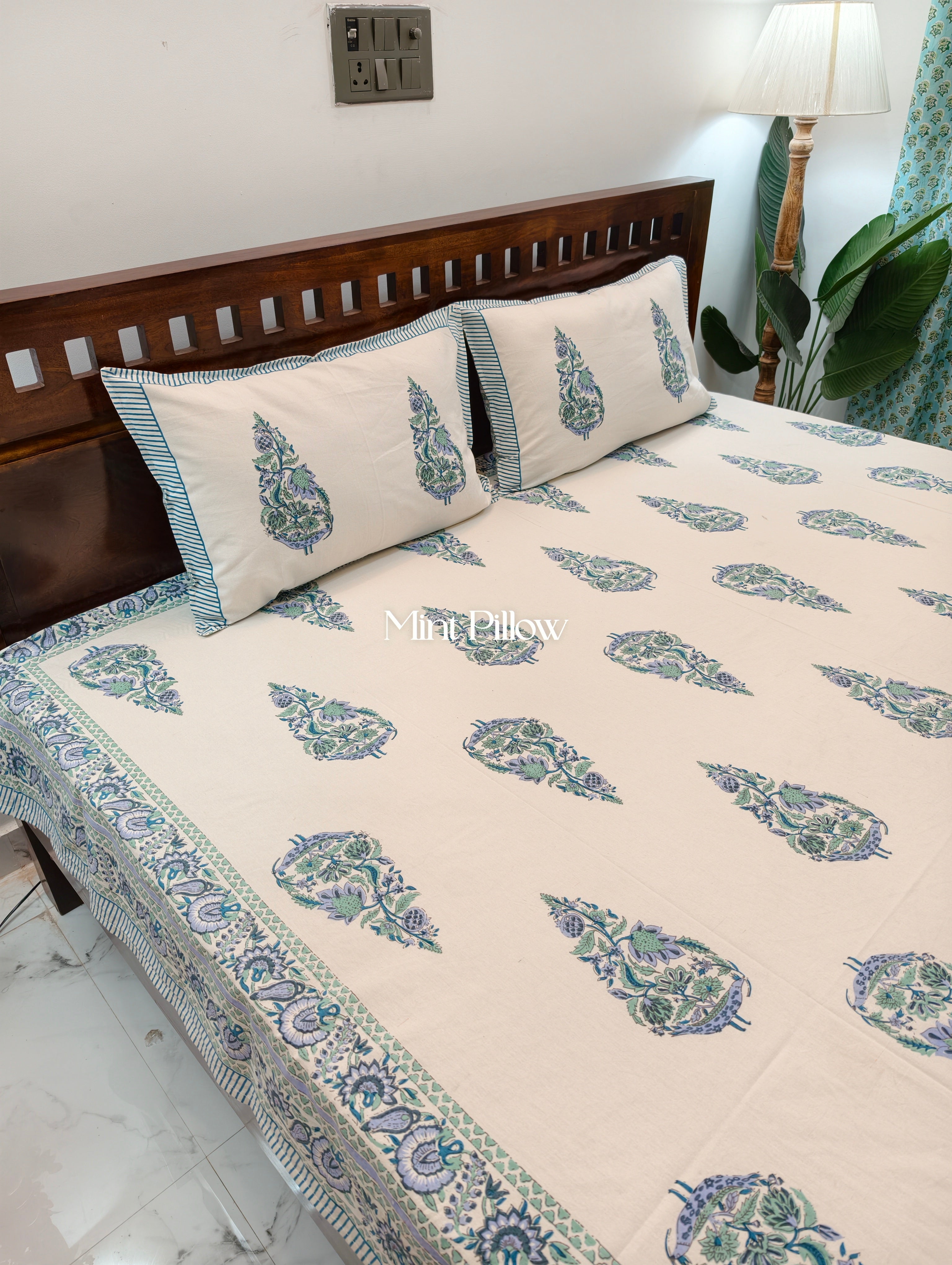 King/Queen Size Regular Bedsheet