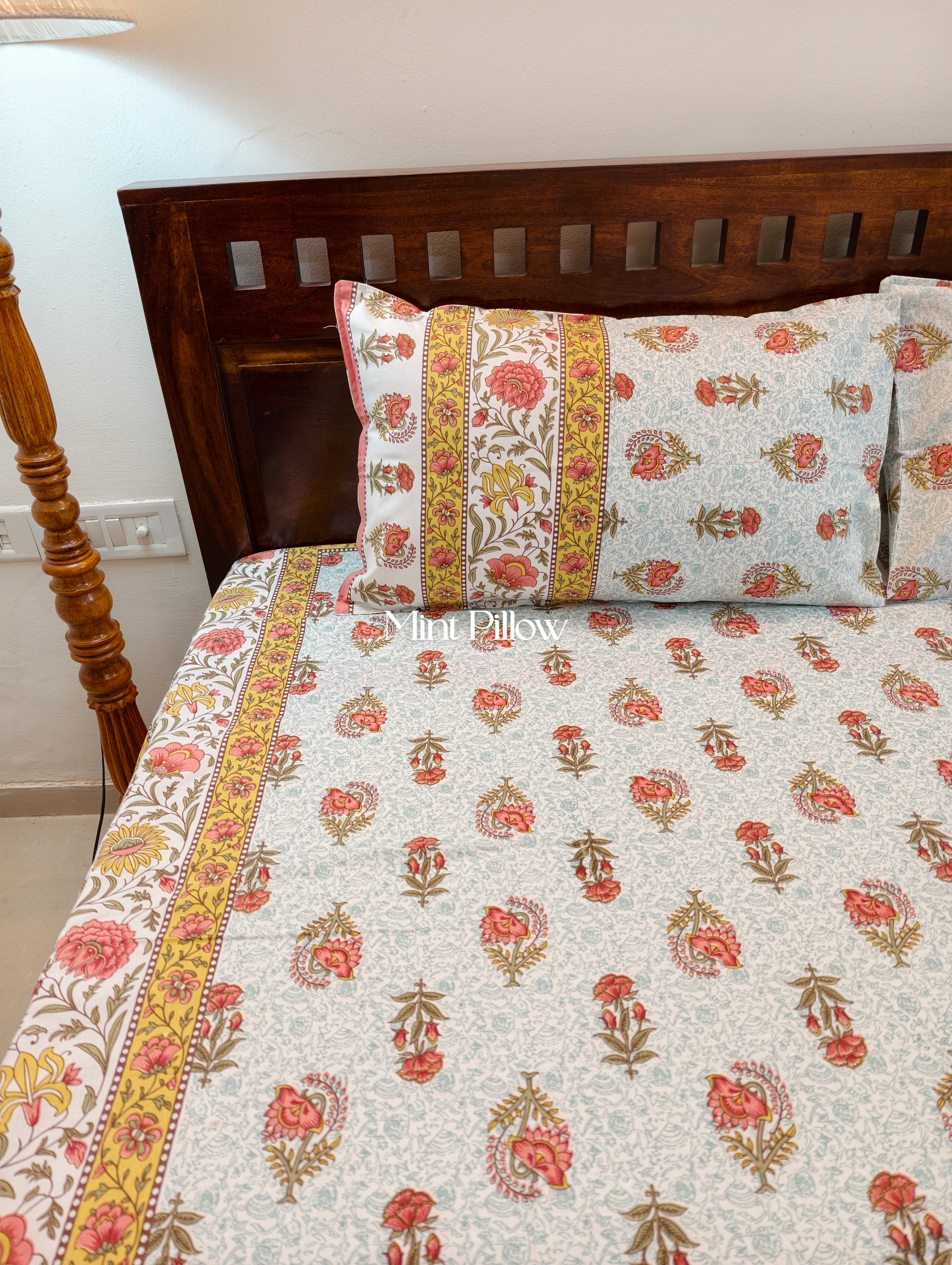King/Queen Size Regular Bedsheet