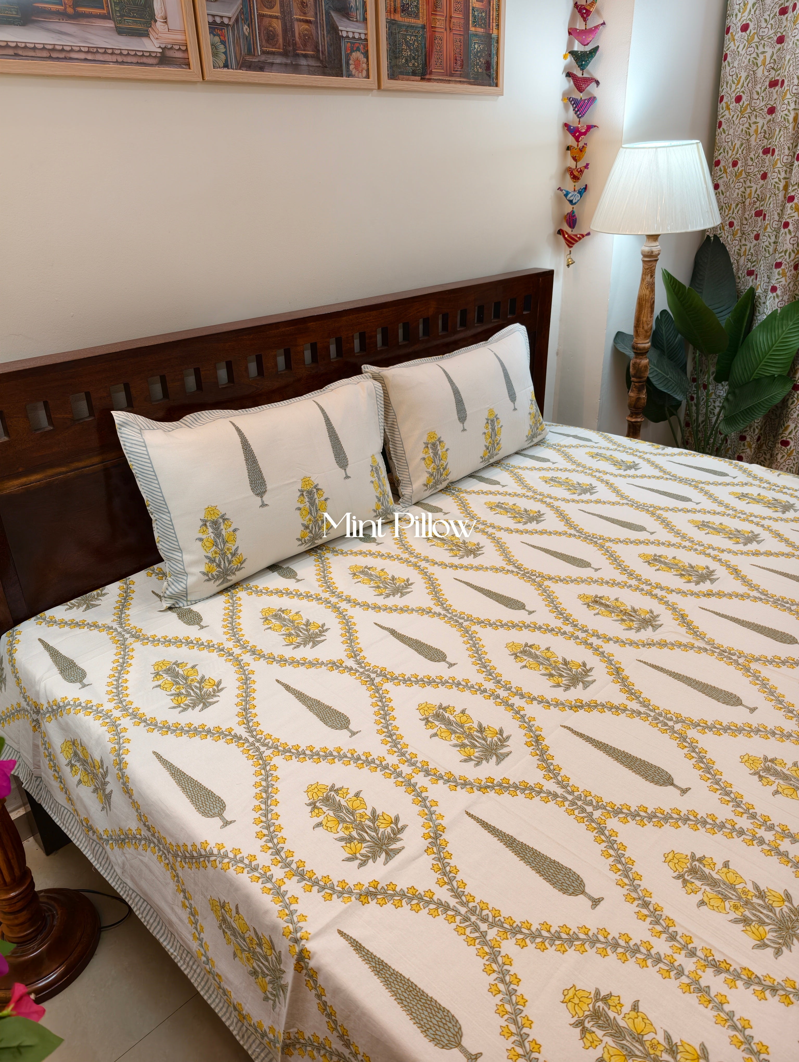 King/Queen Size Regular Bedsheet