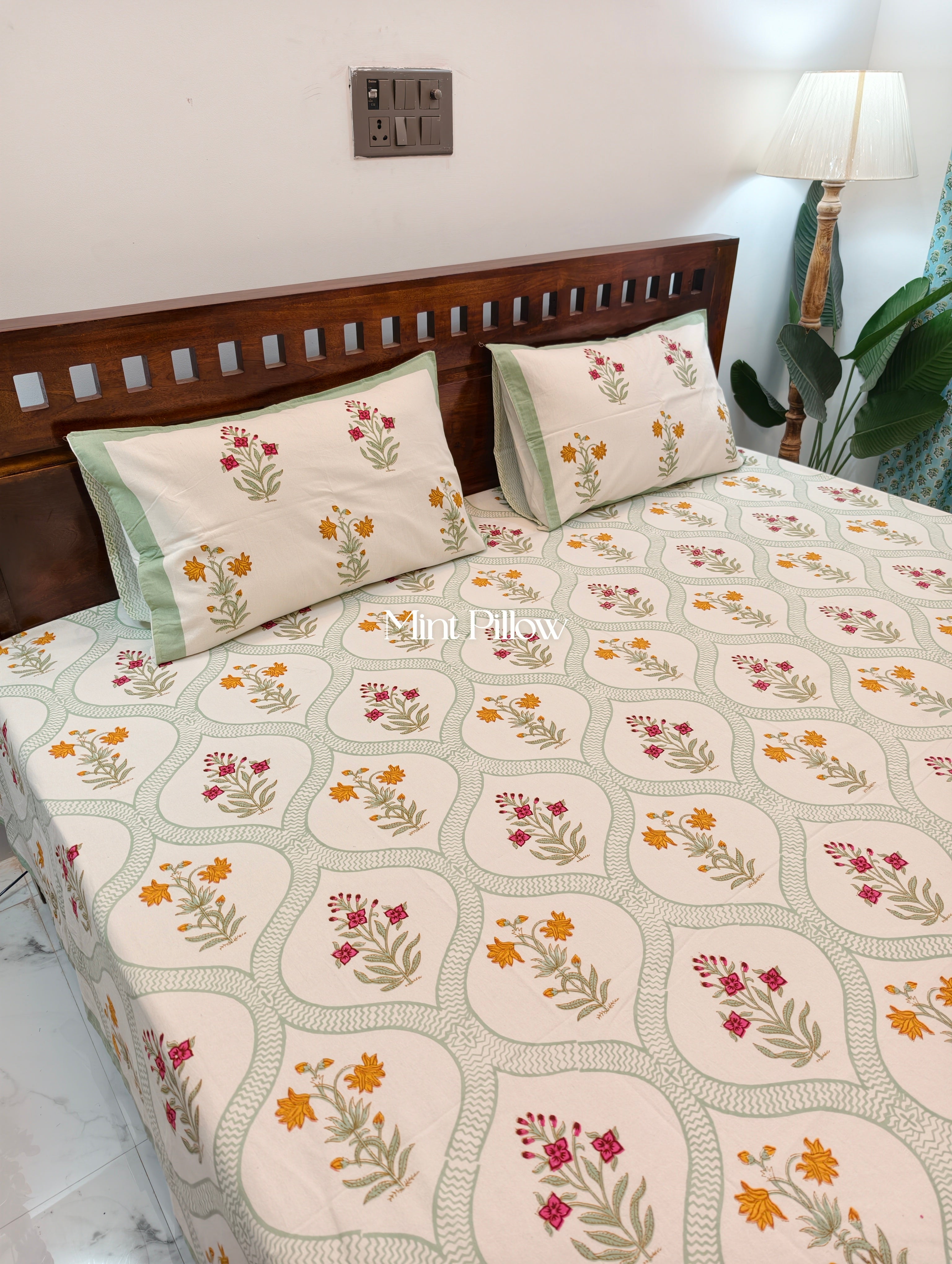 King/Queen Size Regular Bedsheet