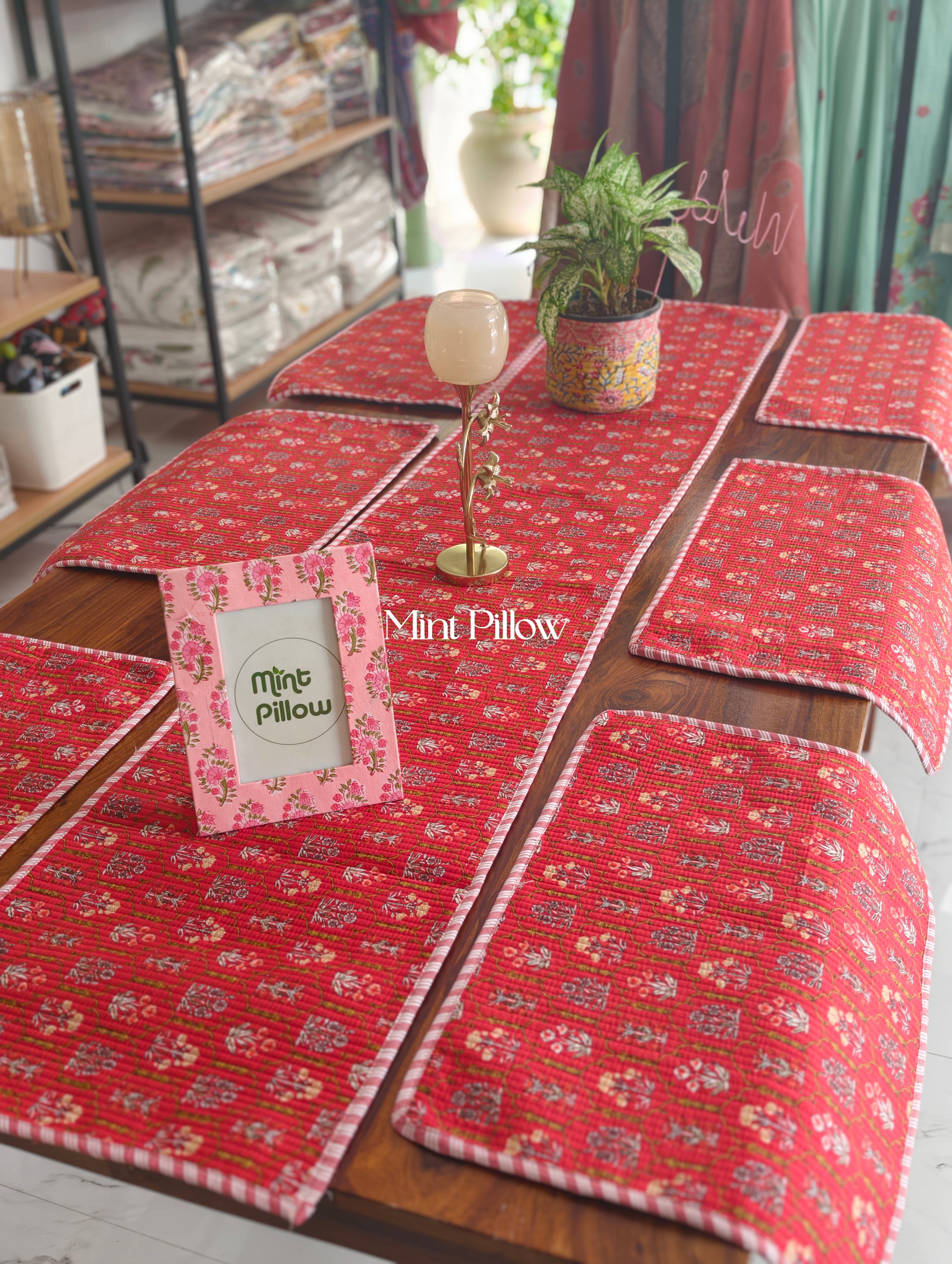 Quilted 6-Seater Runner & Mat Set
