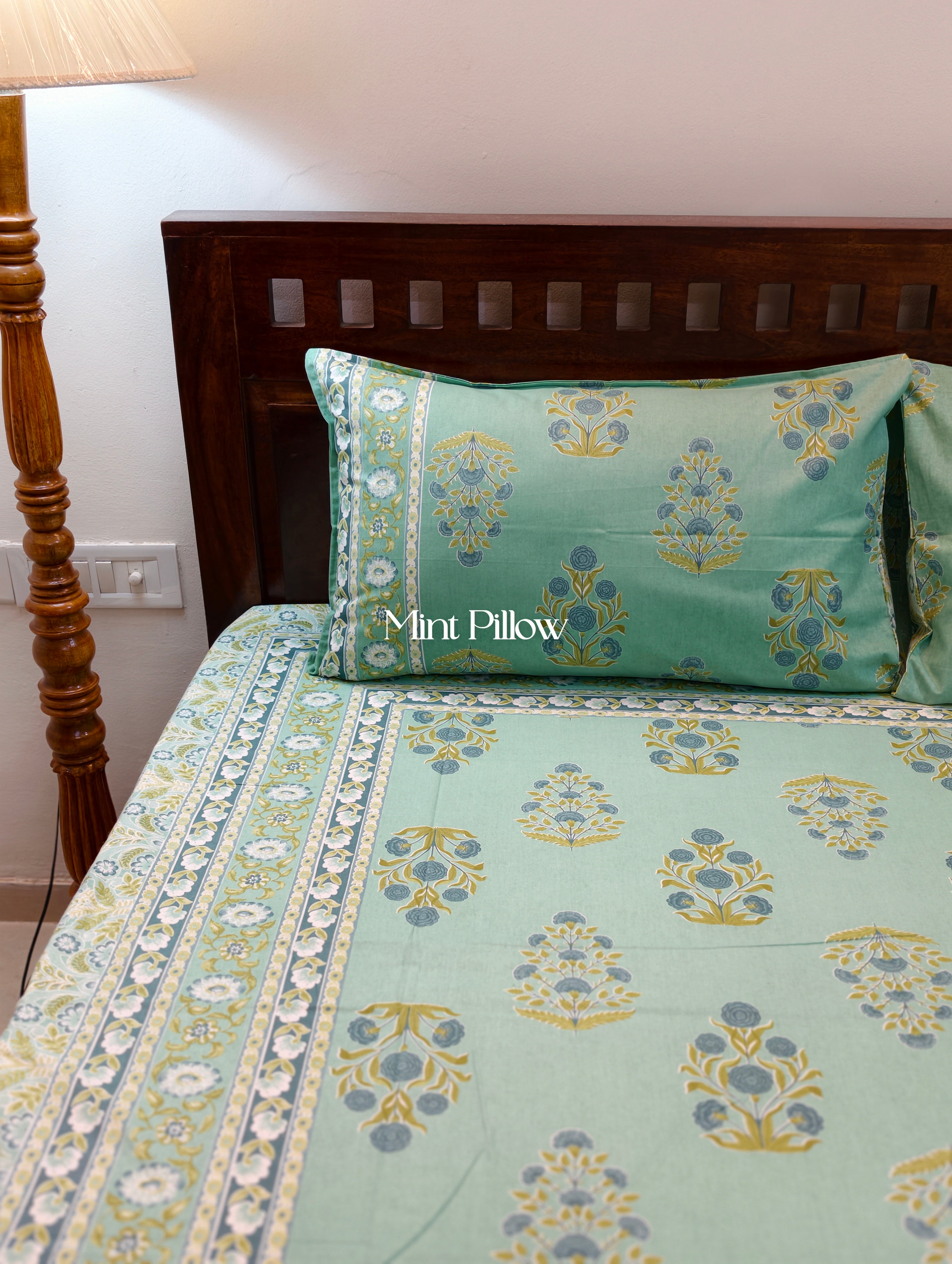 King/Queen Size Regular Bedsheet