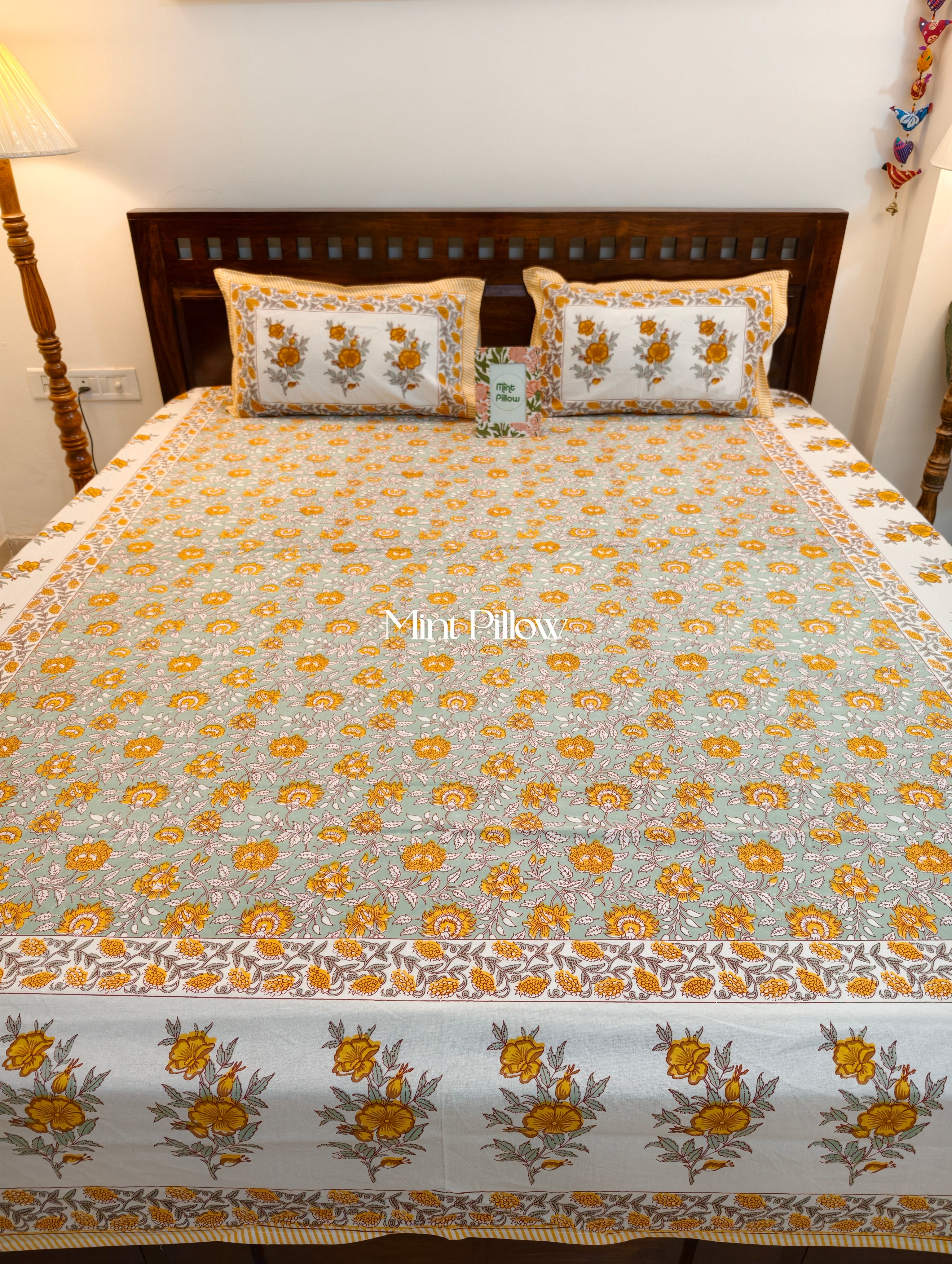 King/Queen Size Regular Bedsheet
