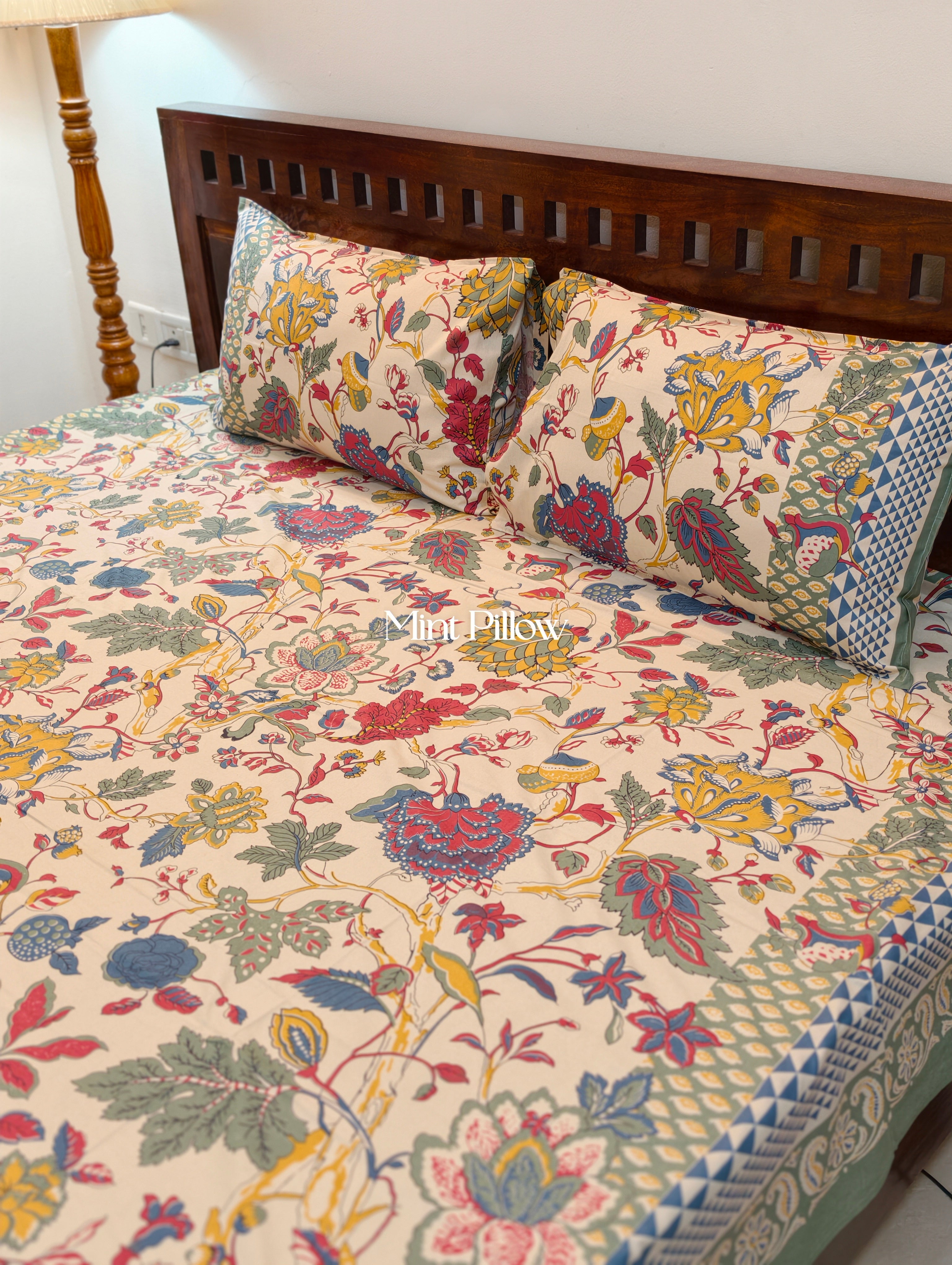 King/Queen Size Regular Bedsheet