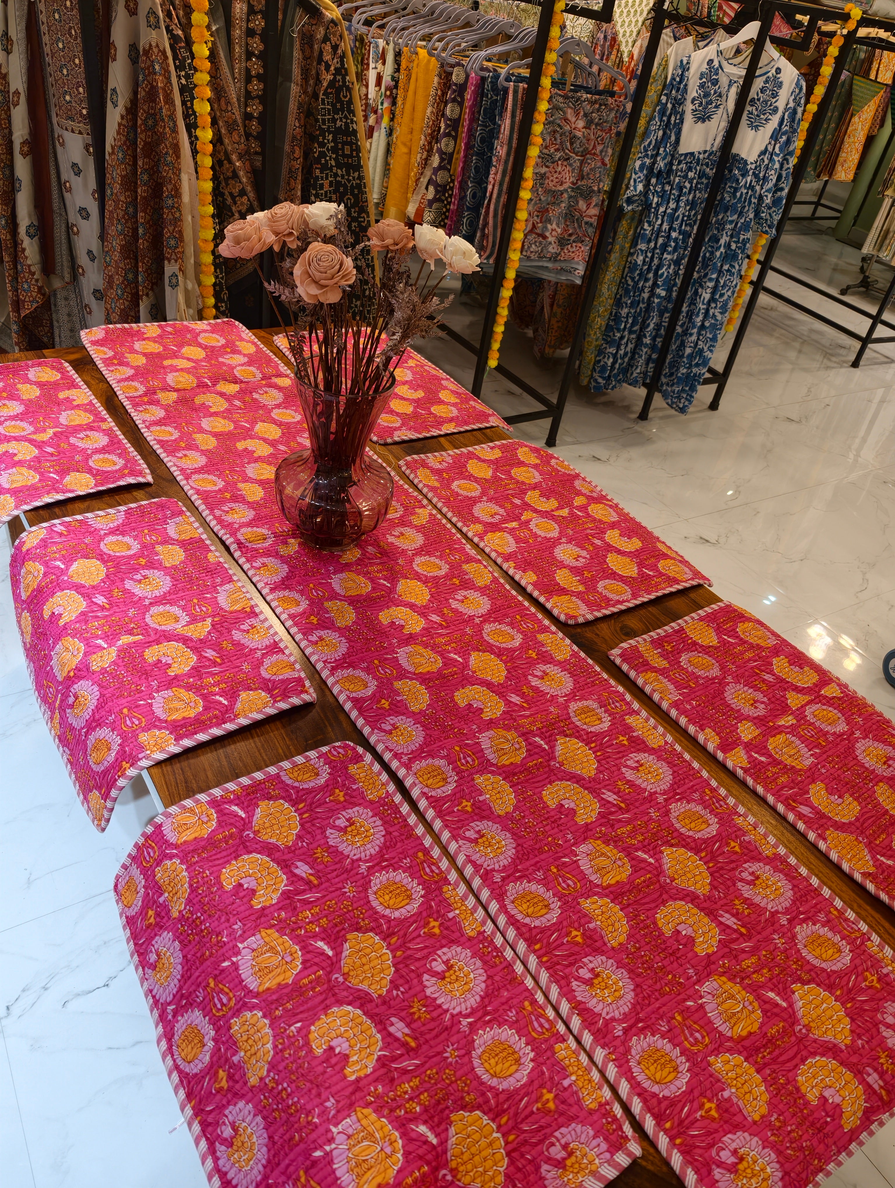Quilted 6-Seater Runner & Mat Set