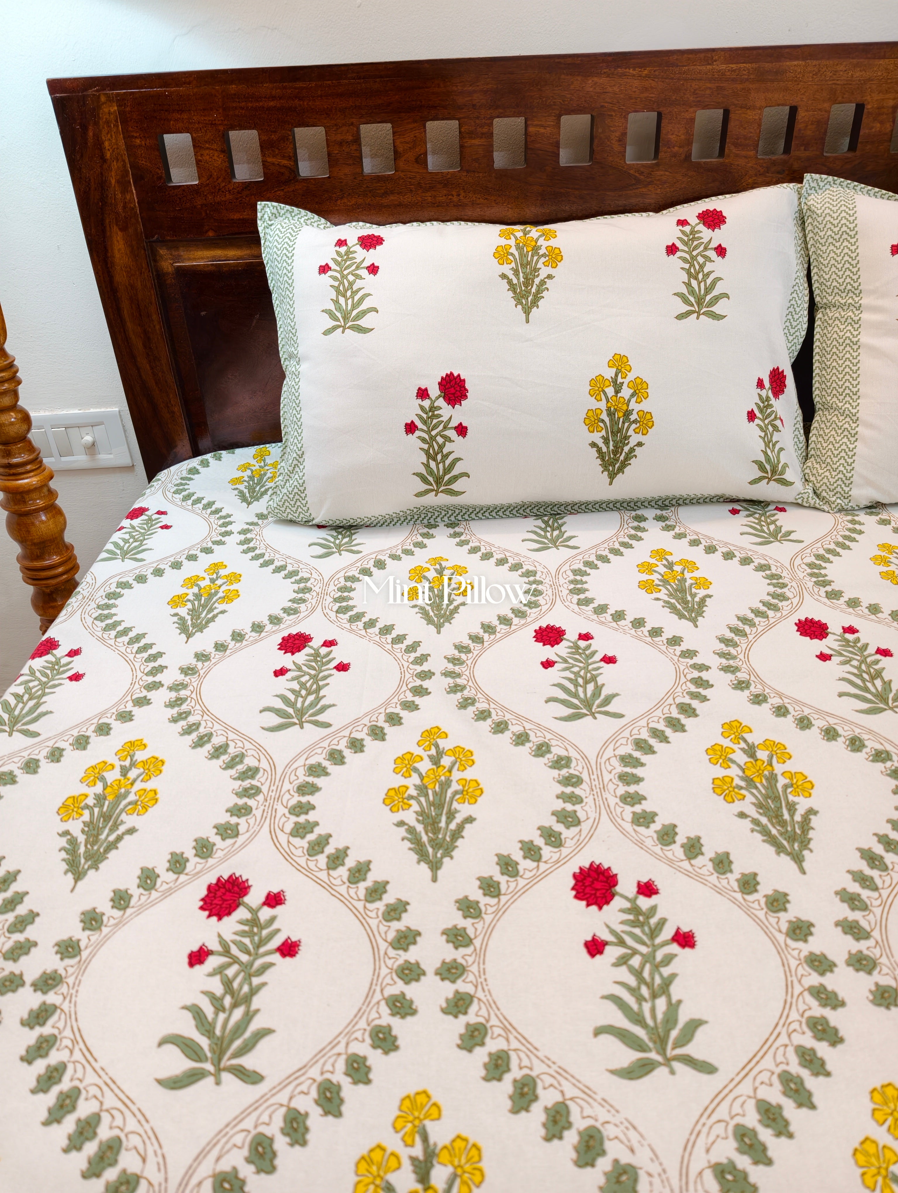 King/Queen Size Regular Bedsheet