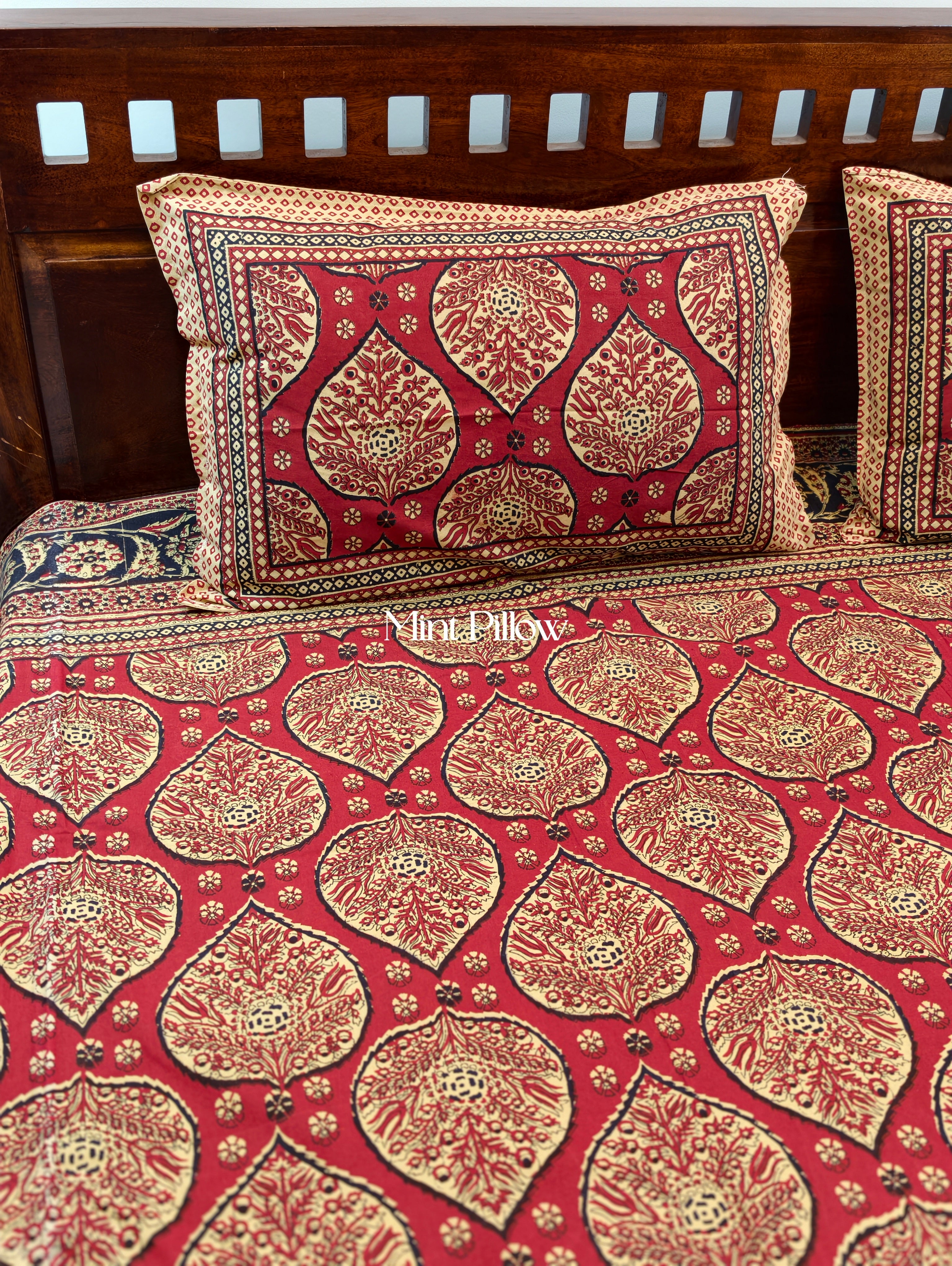 King/Queen Size Regular Bedsheet