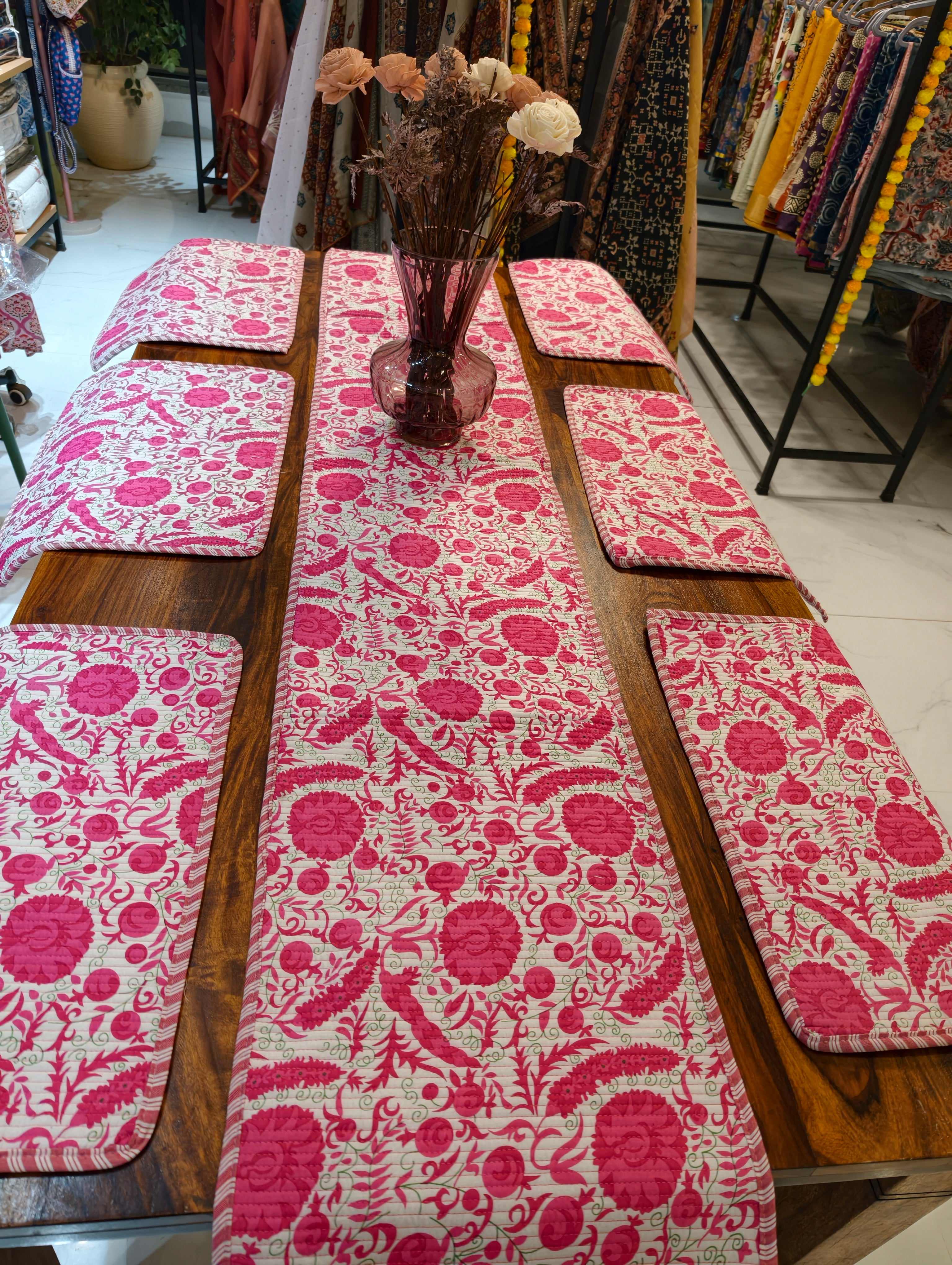 Quilted 6-Seater Runner & Mat Set