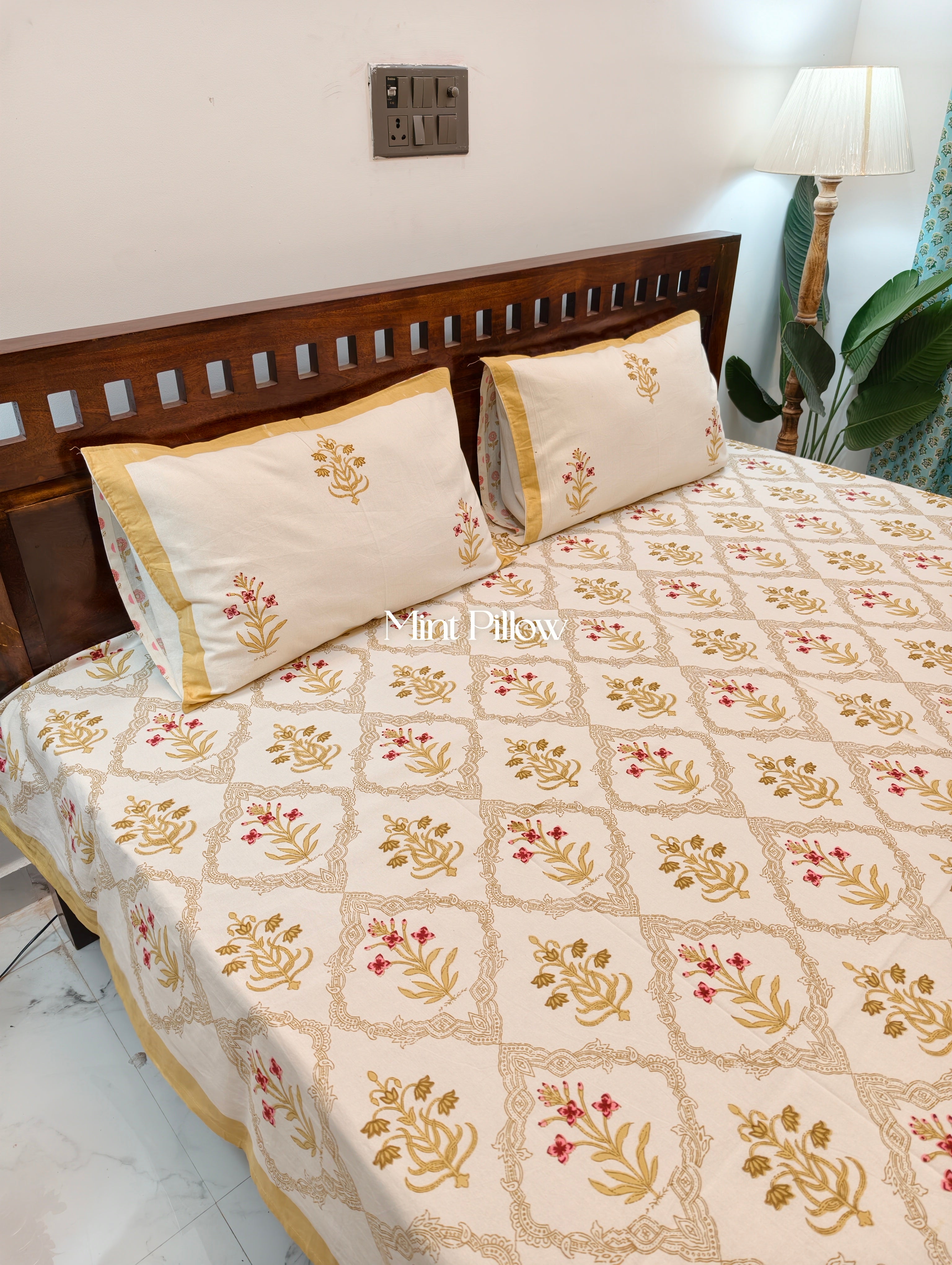 King/Queen Size Regular Bedsheet
