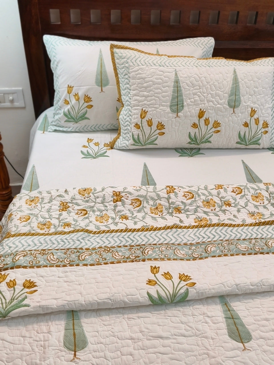 Premium Bedding Set