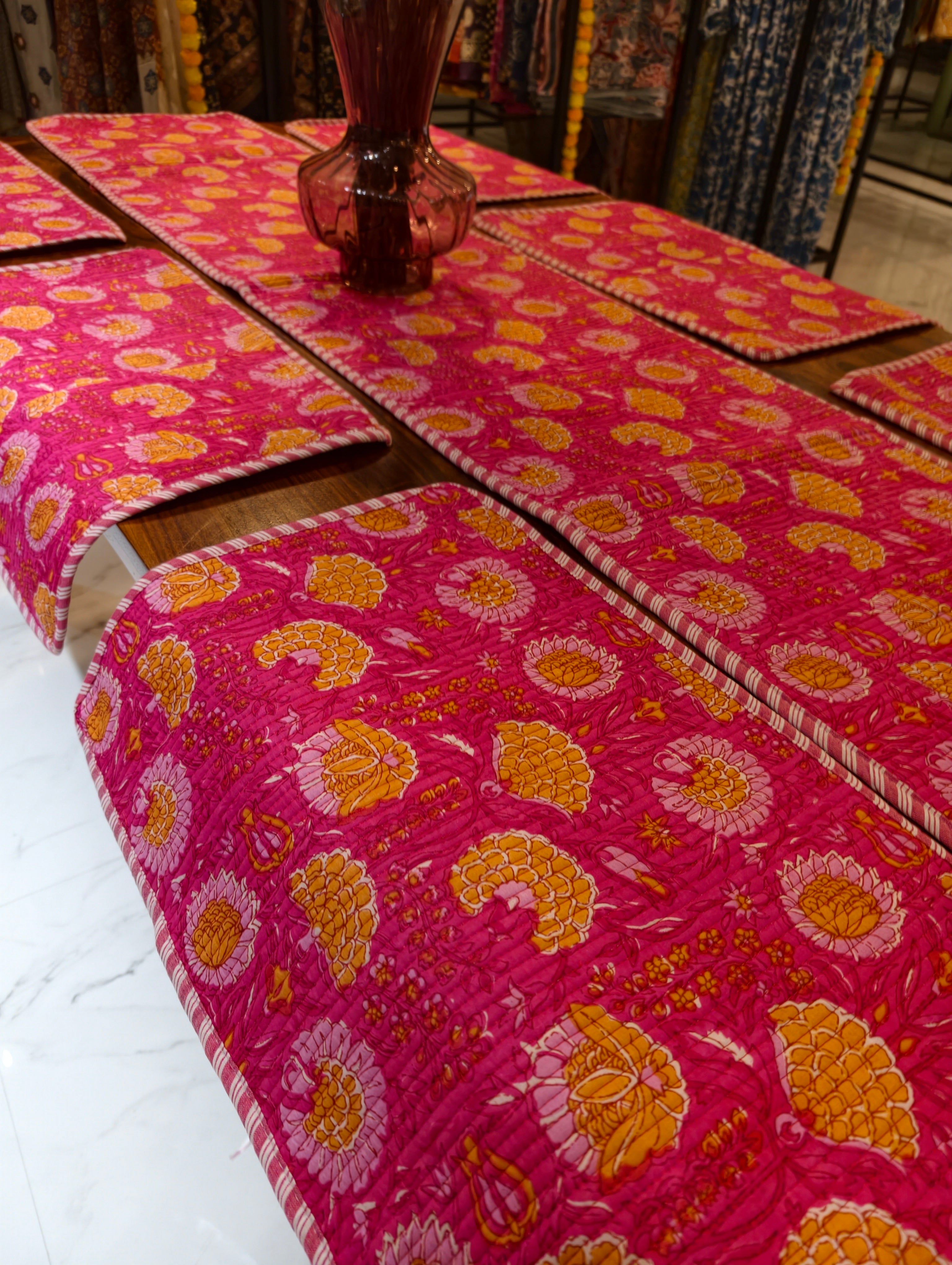 Quilted 6-Seater Runner & Mat Set