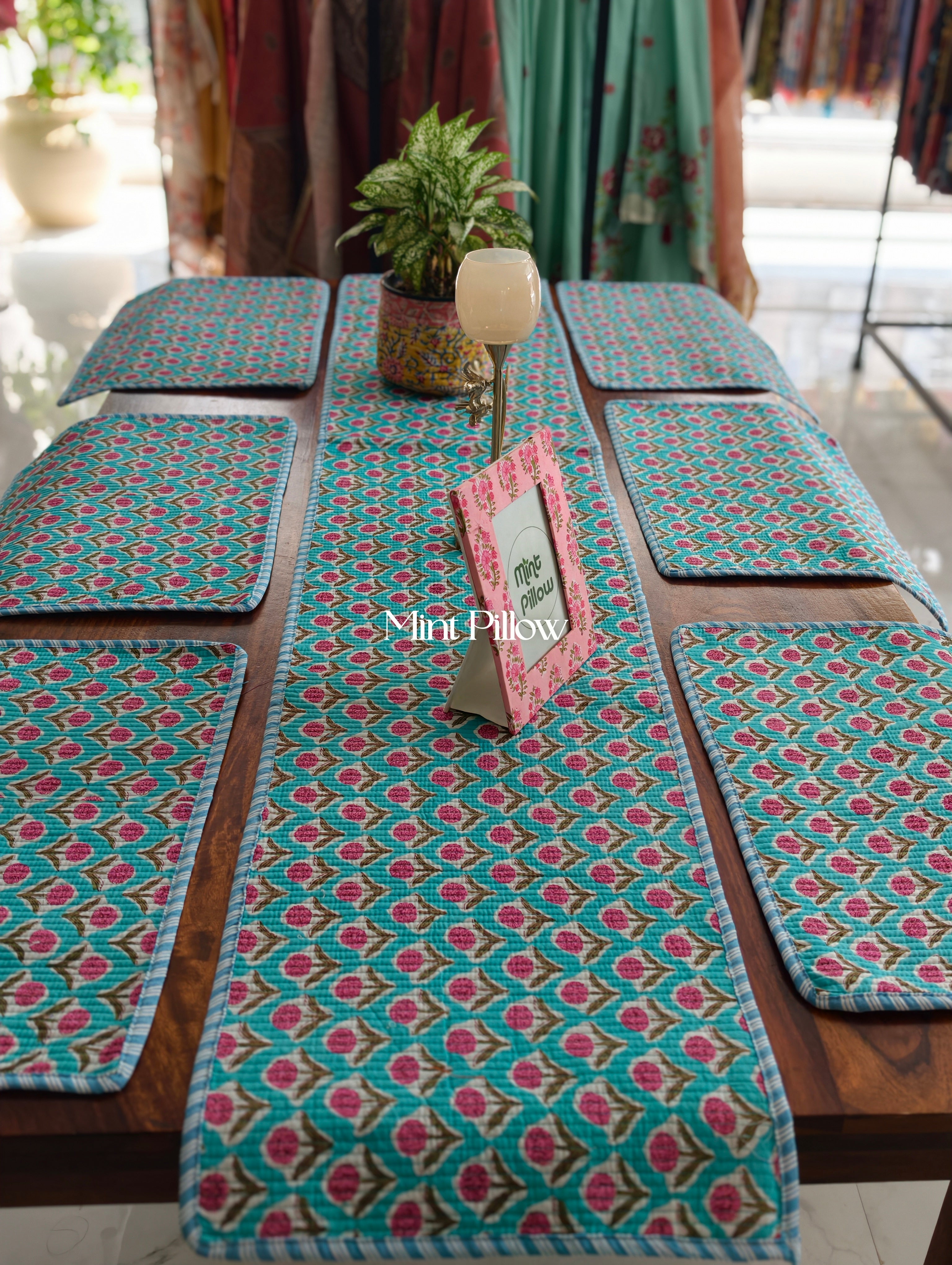 Quilted 6-Seater Runner & Mat Set
