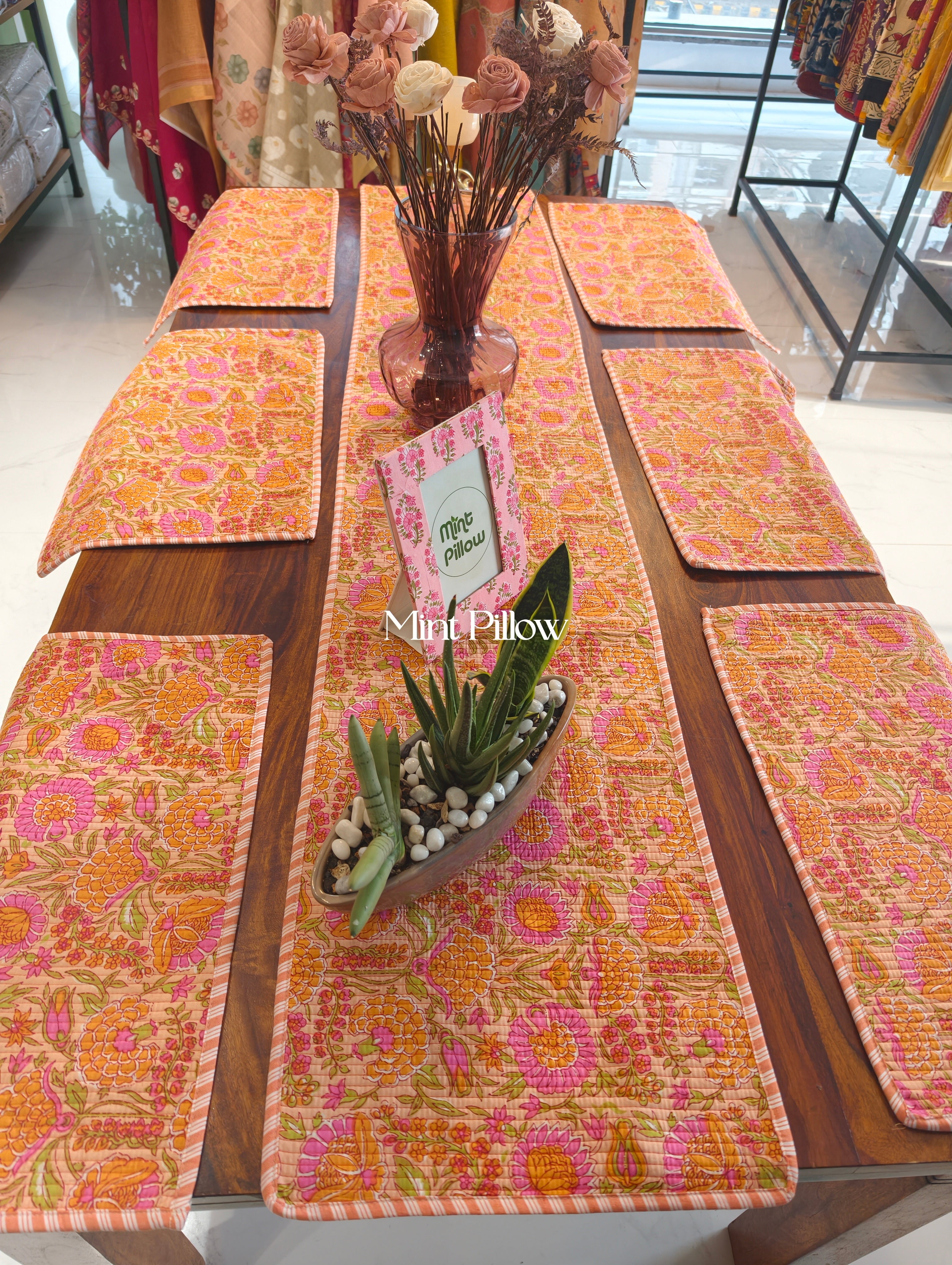 Quilted 6-Seater Runner & Mat Set