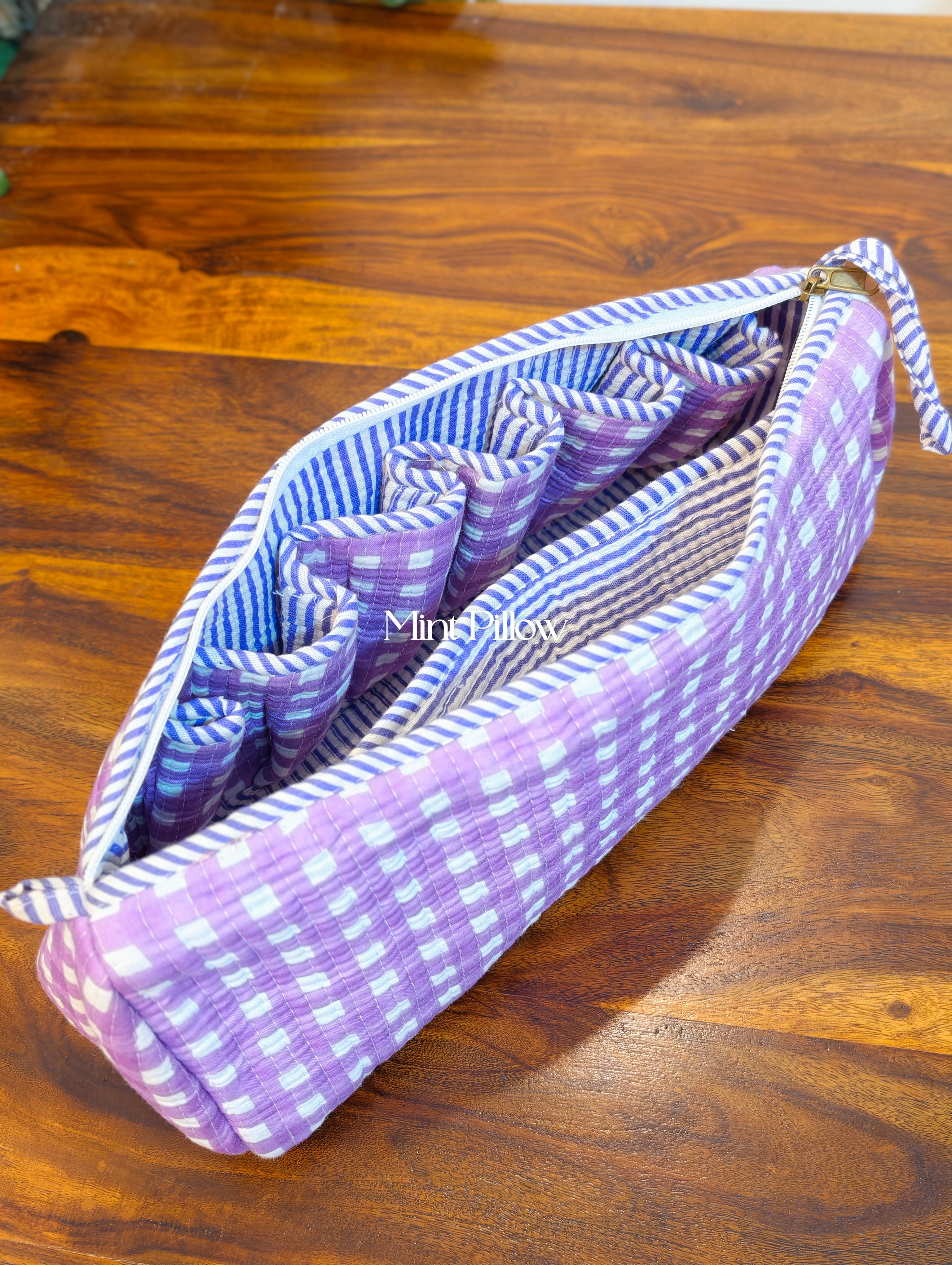 Dyson / Multipurpose Travel Bag