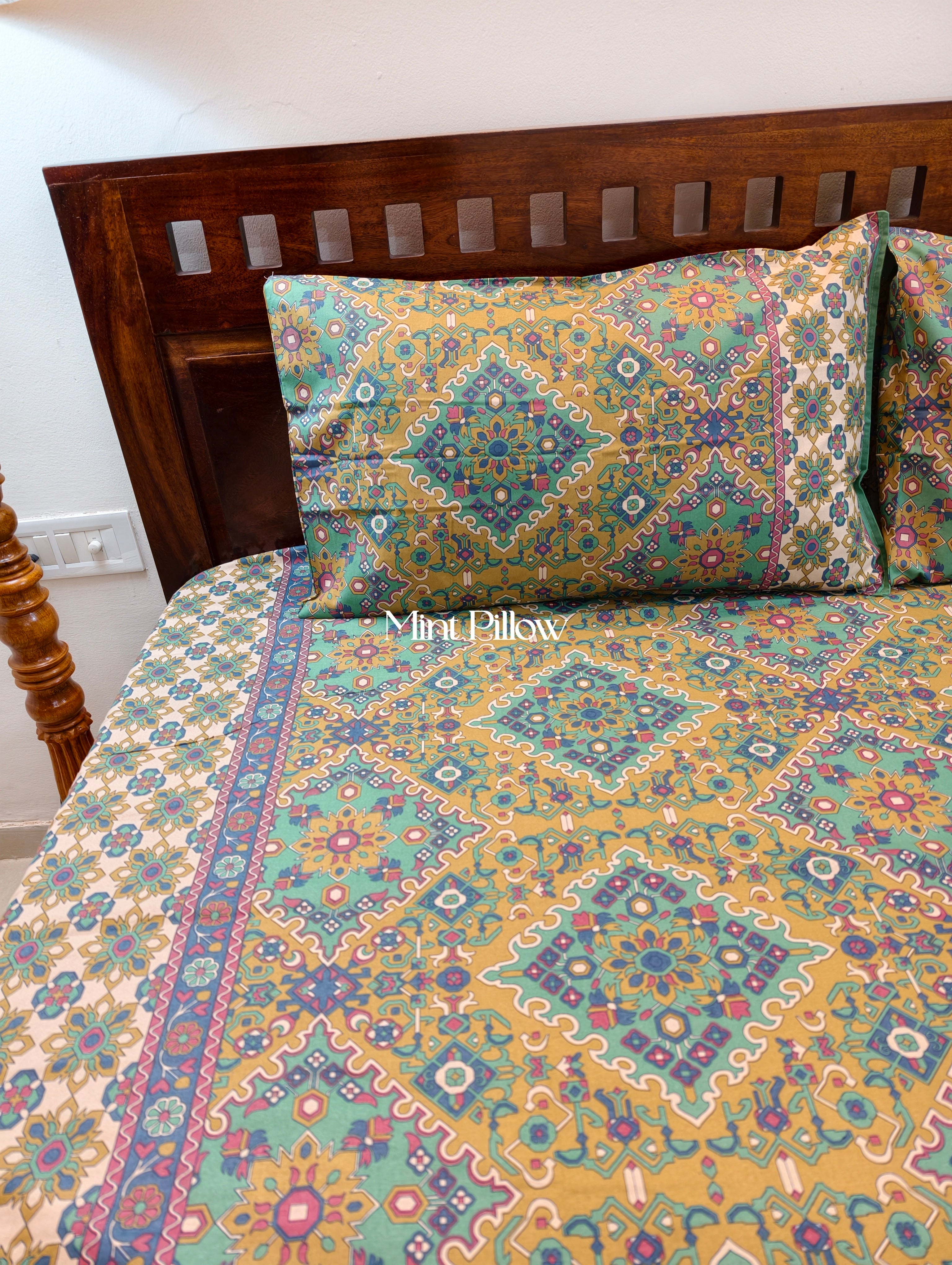 King/Queen Size Regular Bedsheet
