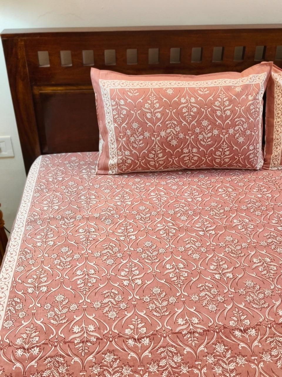 King/Queen Size Regular Bedsheet