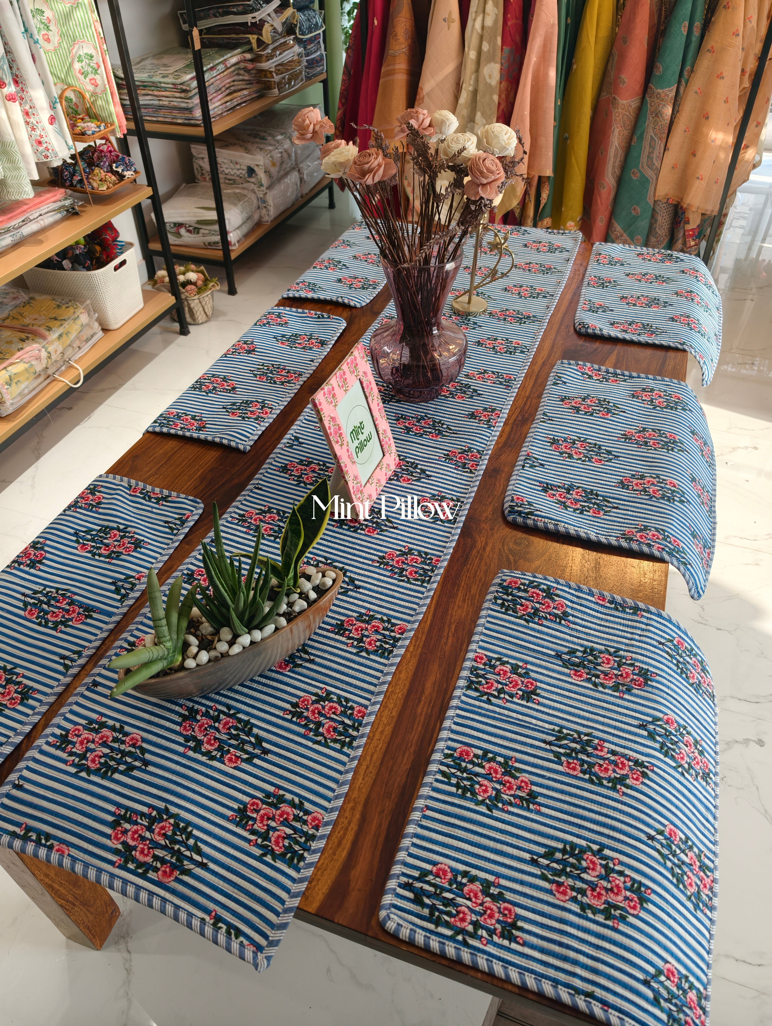 Quilted 6-Seater Runner & Mat Set