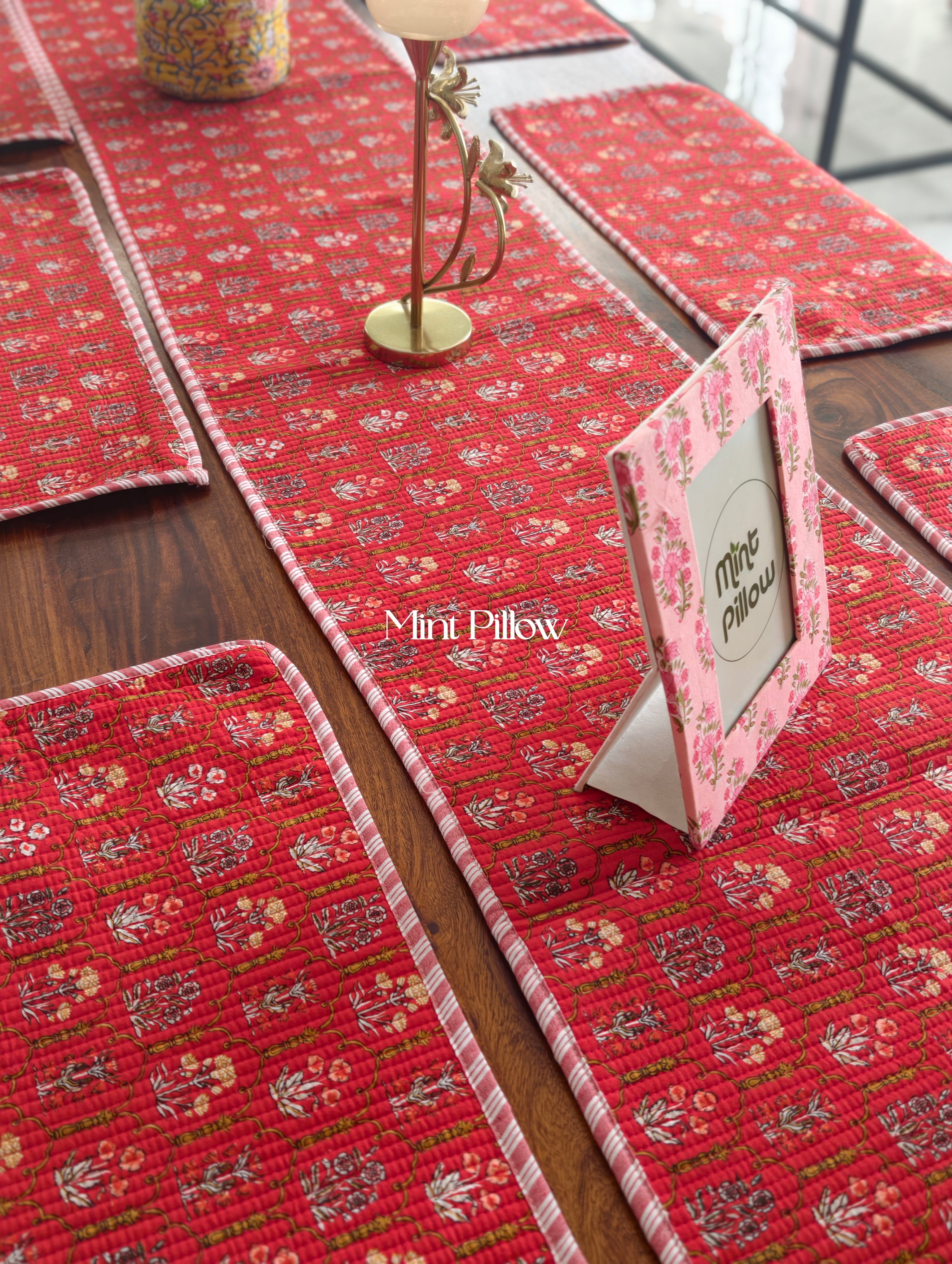 Quilted 6-Seater Runner & Mat Set
