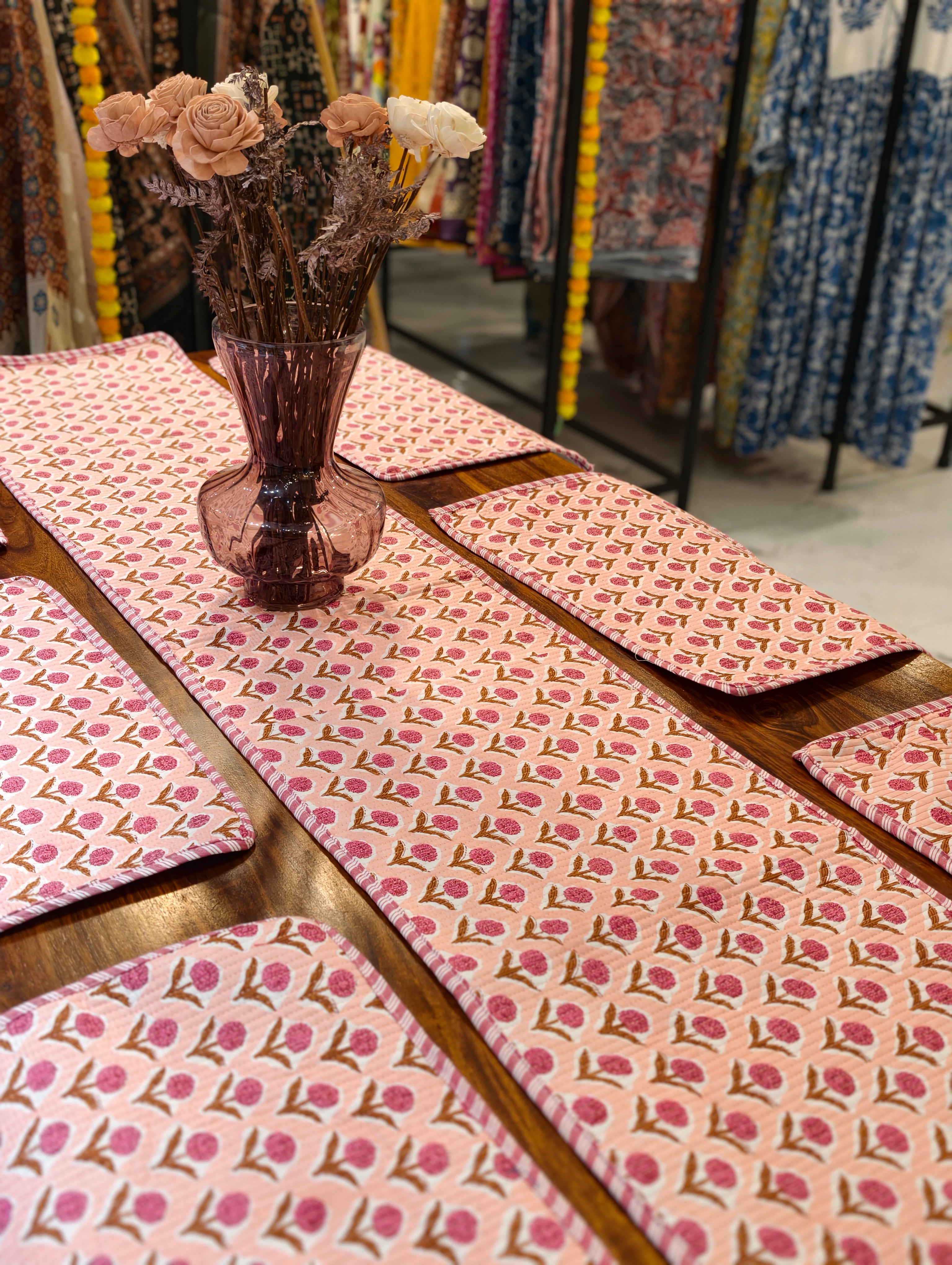 Quilted 6-Seater Runner & Mat Set