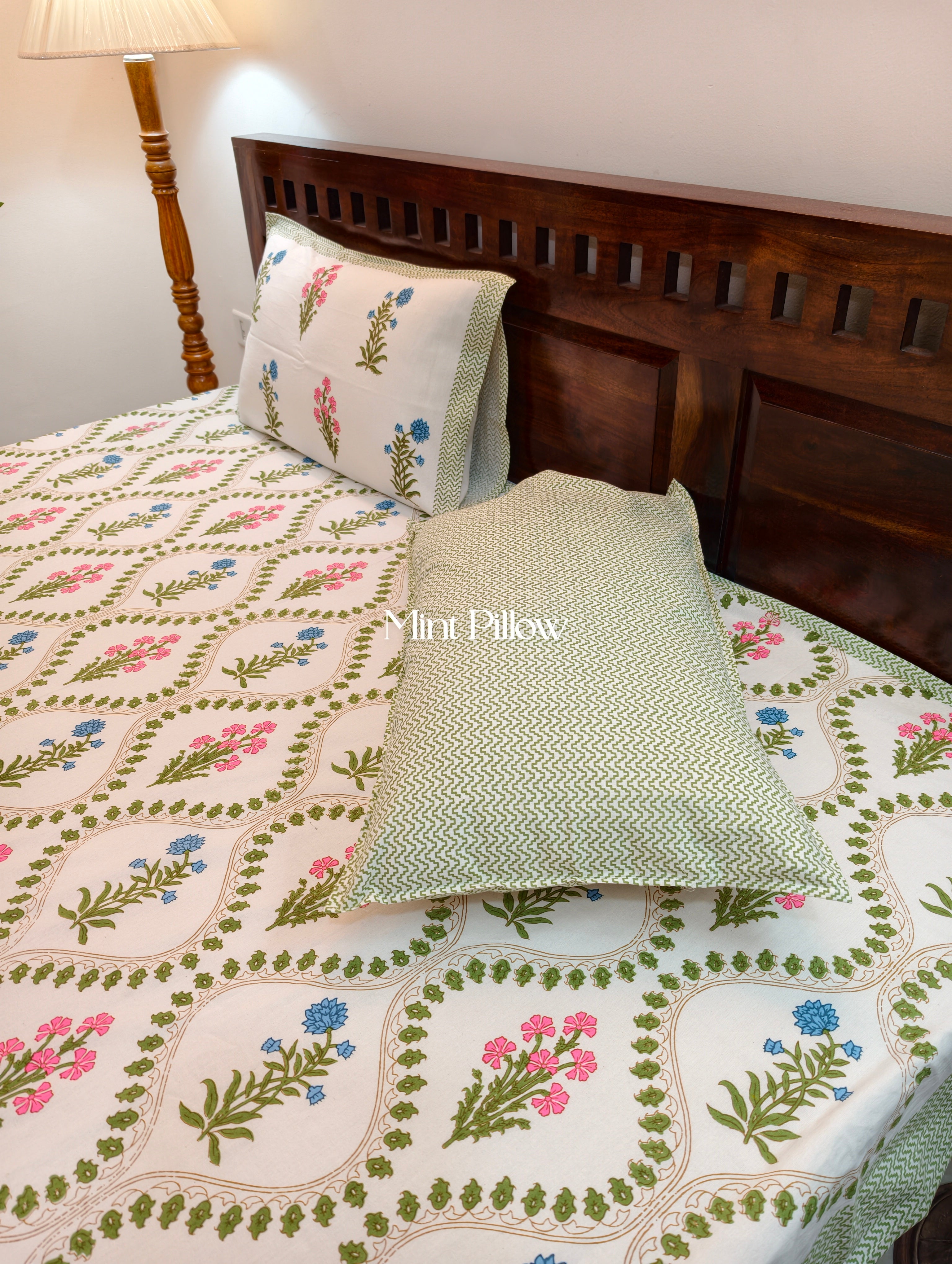 King/Queen Size Regular Bedsheet