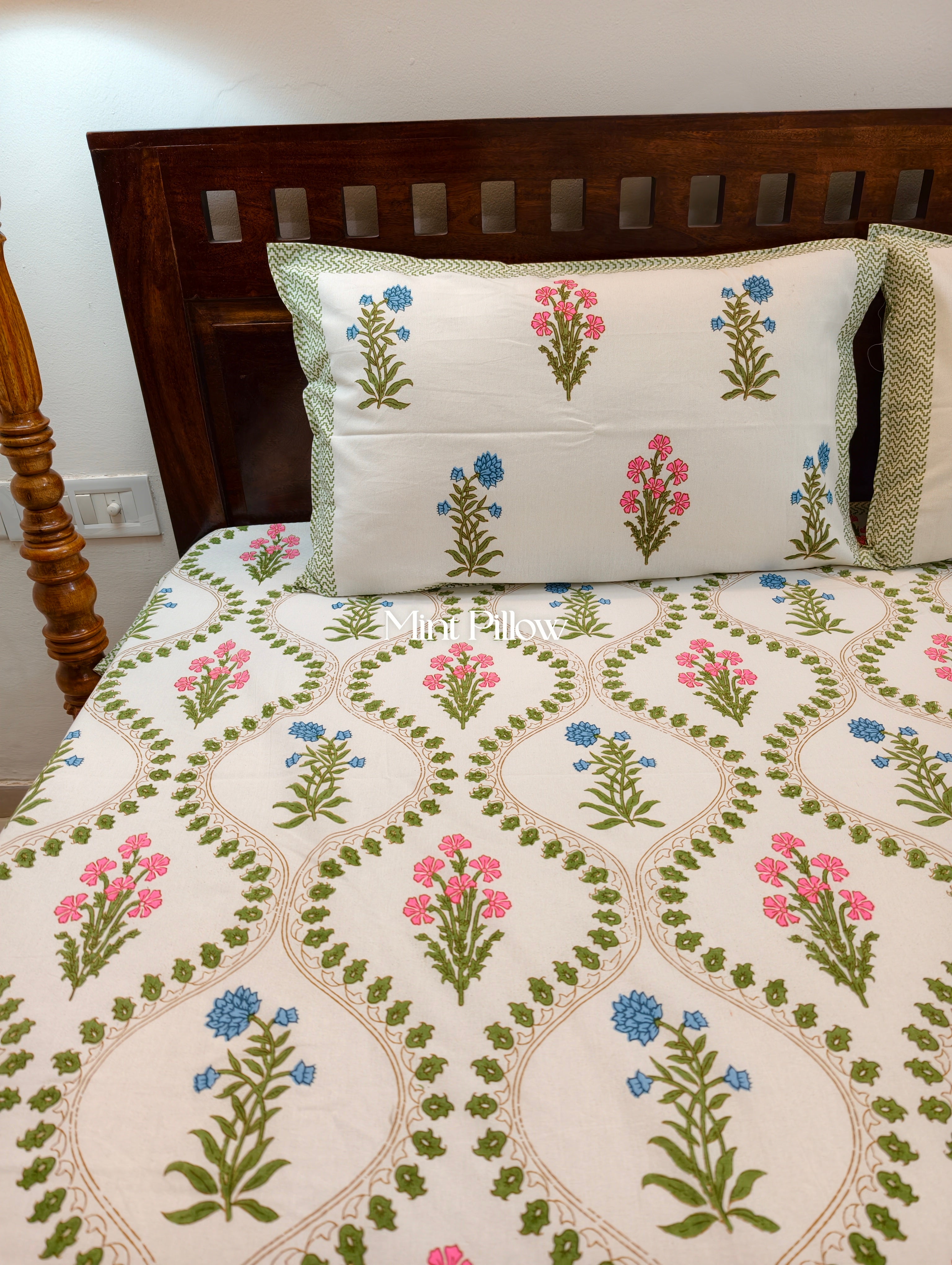 King/Queen Size Regular Bedsheet
